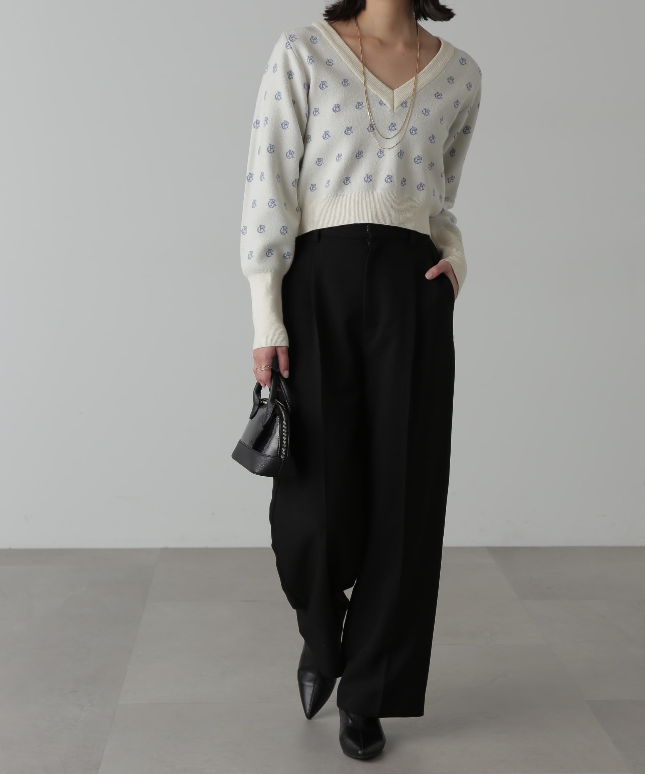  「総柄コンパクトロゴニット」|ニット・セーター|