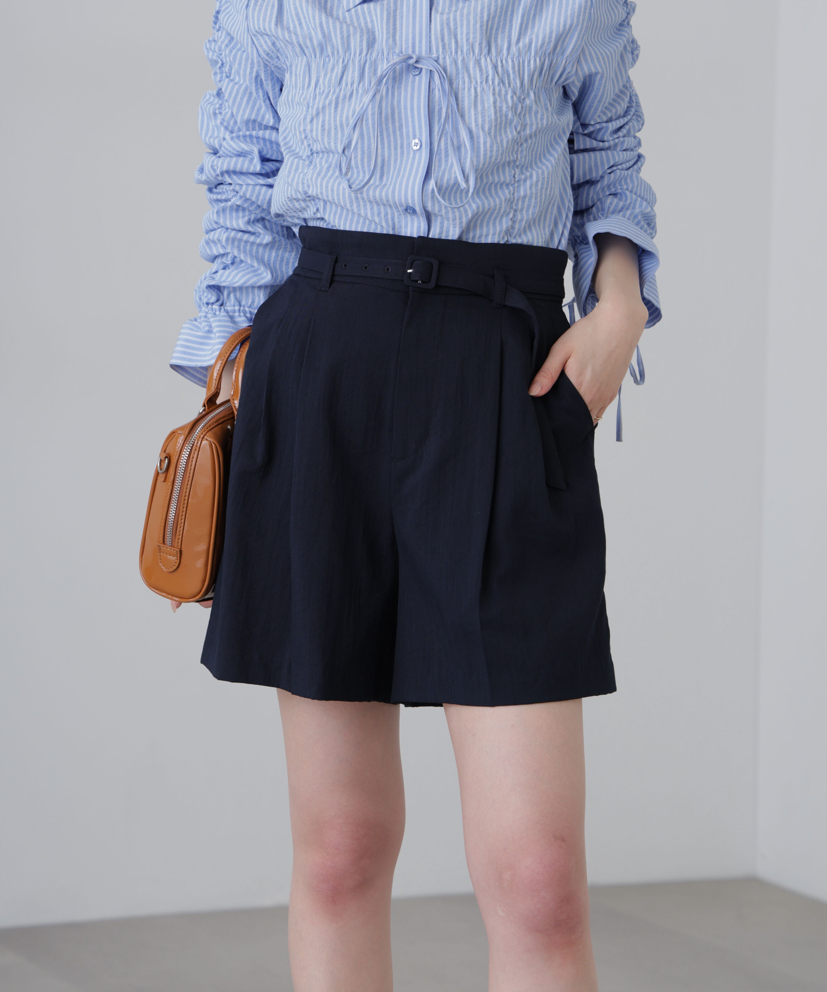  「麻調合繊タックベルト付きショートパンツ」|その他|
