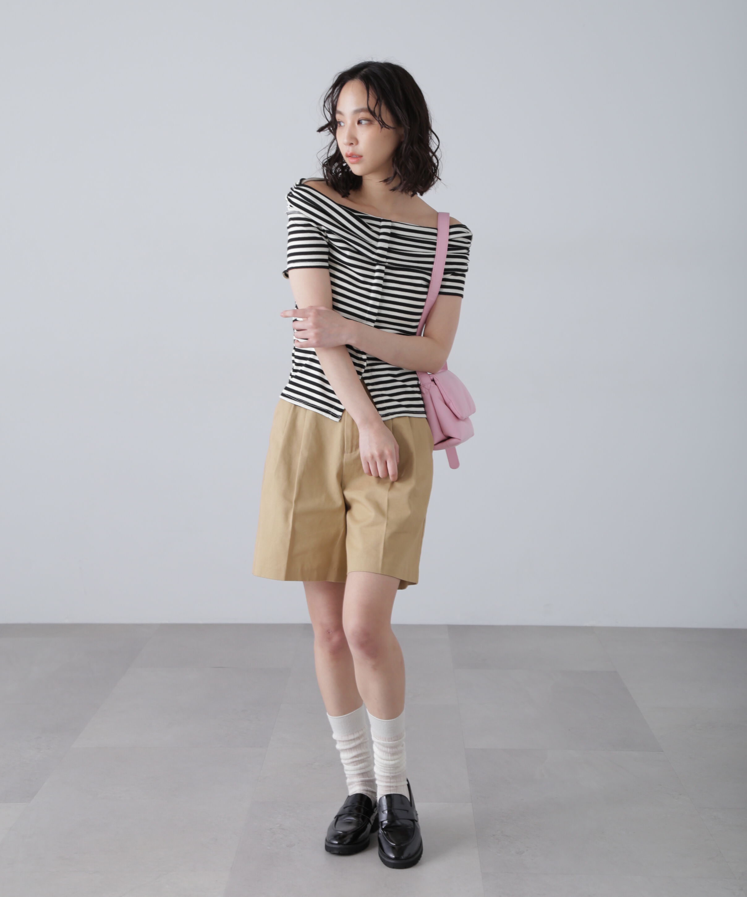  「オフショルフレンチスリーブ前スリットカットソー」|Tシャツ・カットソー|