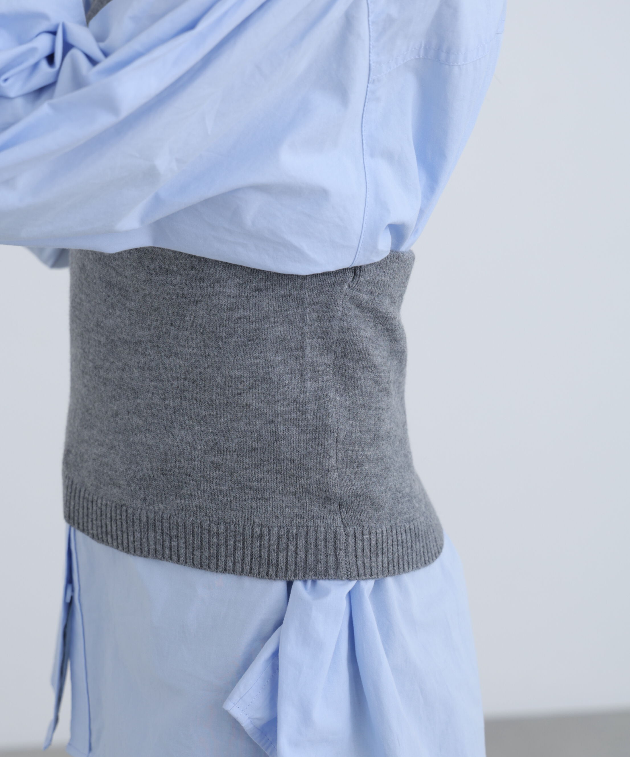  「ホルターネックニットベスト」|ニット・セーター|