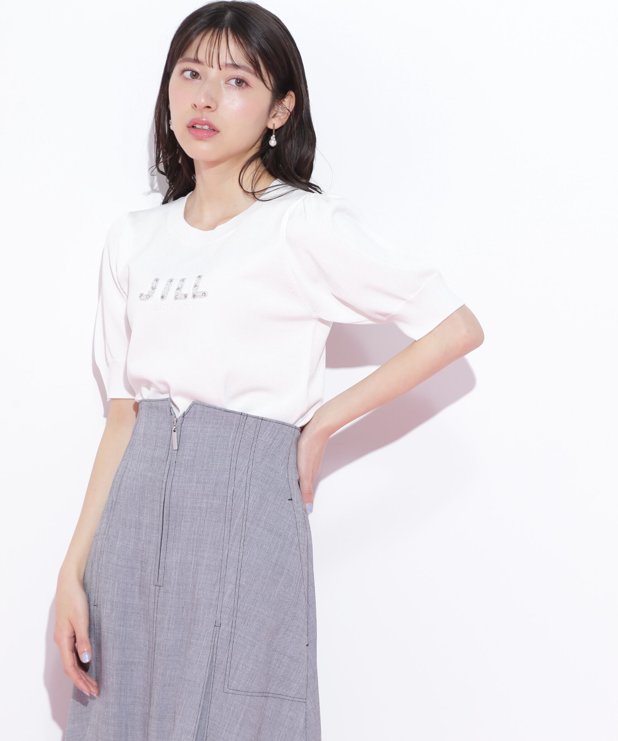  「パールミニロゴパフスリーブニットトップス」|ニット・セーター|