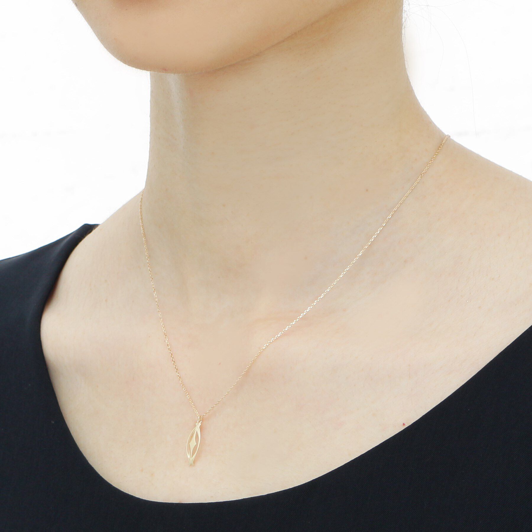 COCOSHNIK「K10立体透かしマーキース ネックレス」|ネックレス|