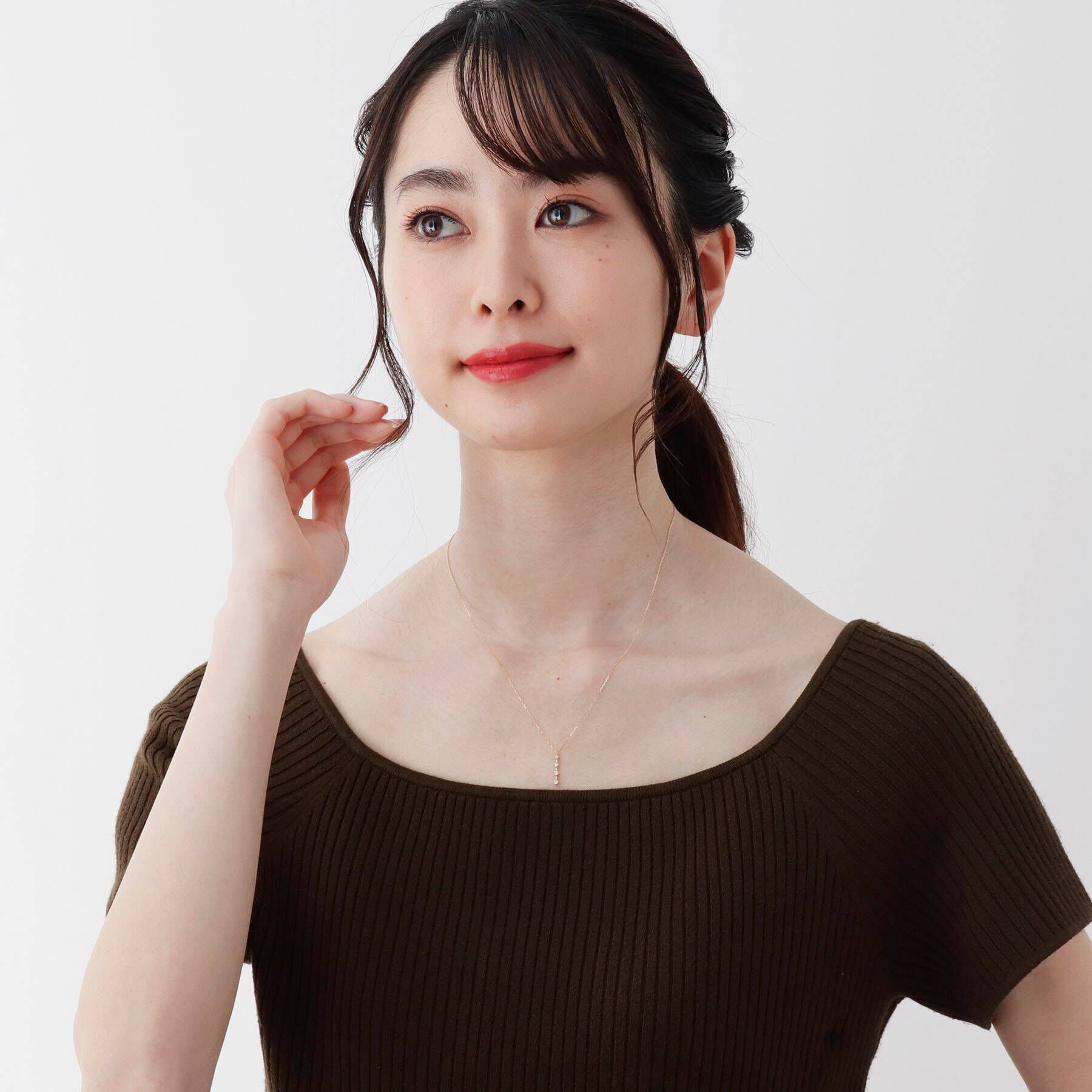 COCOSHNIK「K18ダイヤモンド 縦バー グラデネックレス大」|ネックレス|