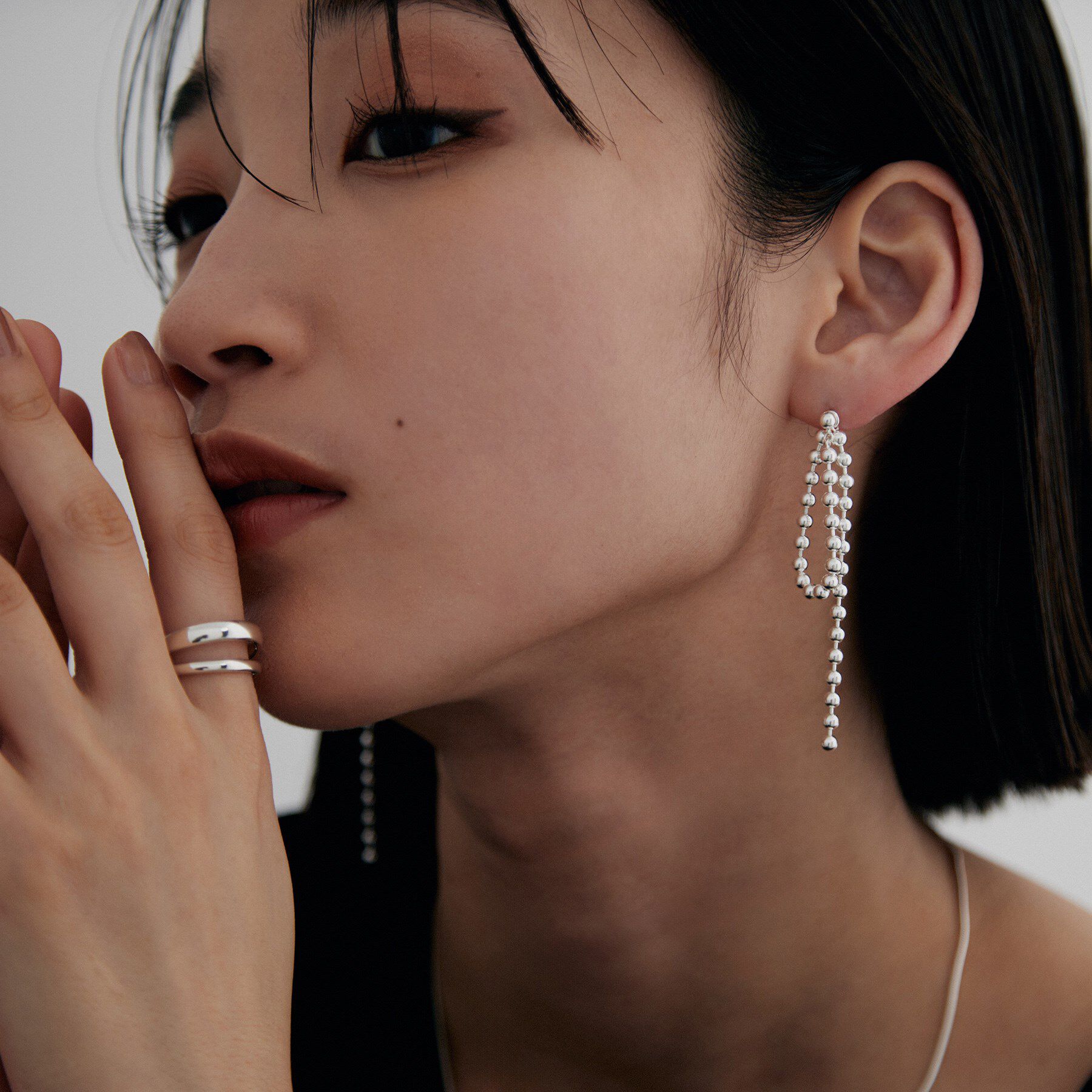 COCOSHNIK ONKITSCH「シルバー チェーンピアス ボールループ」|ピアス|