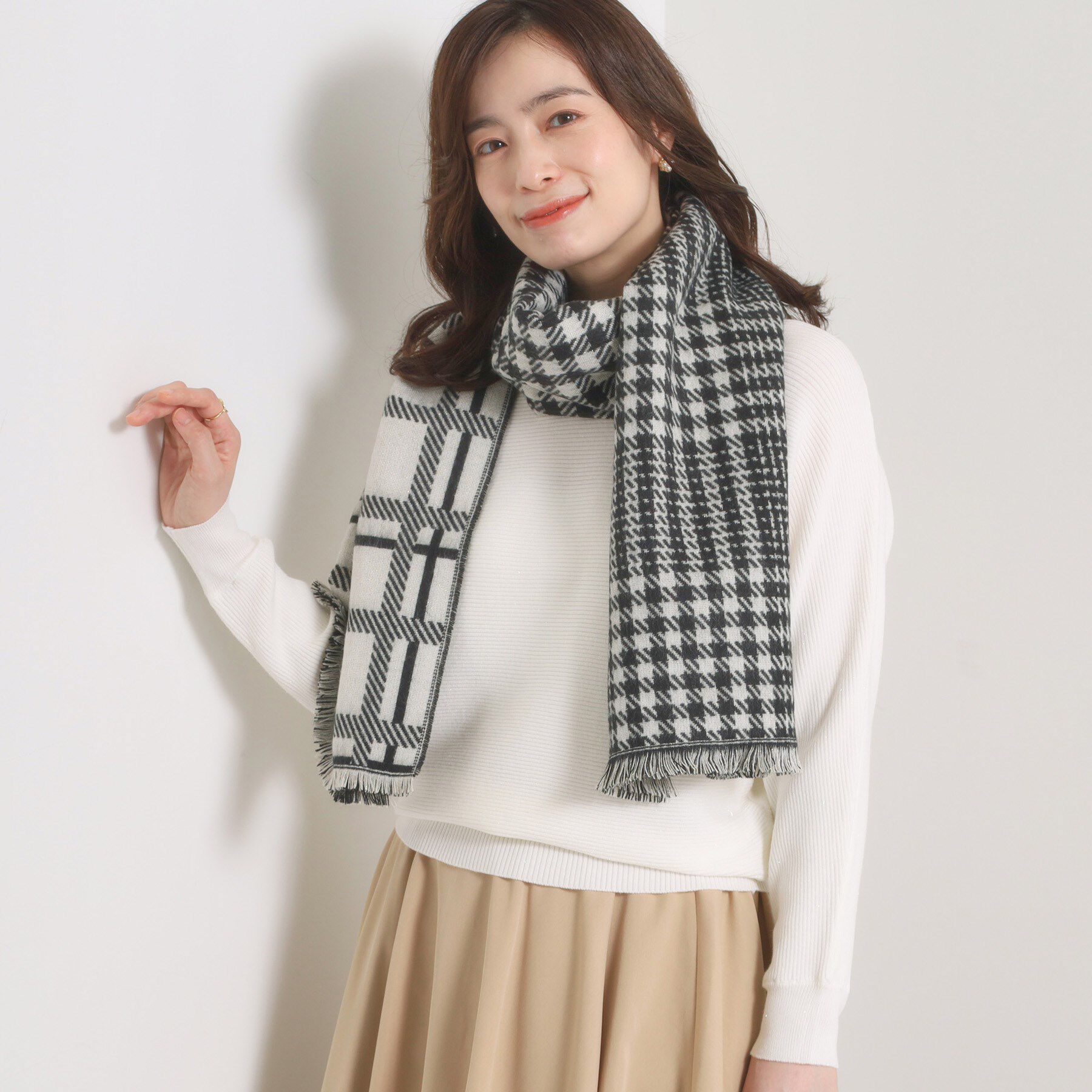 ITS&rsquo;DEMO「【手洗い可】ラメチェック切替ストール」|ストール|