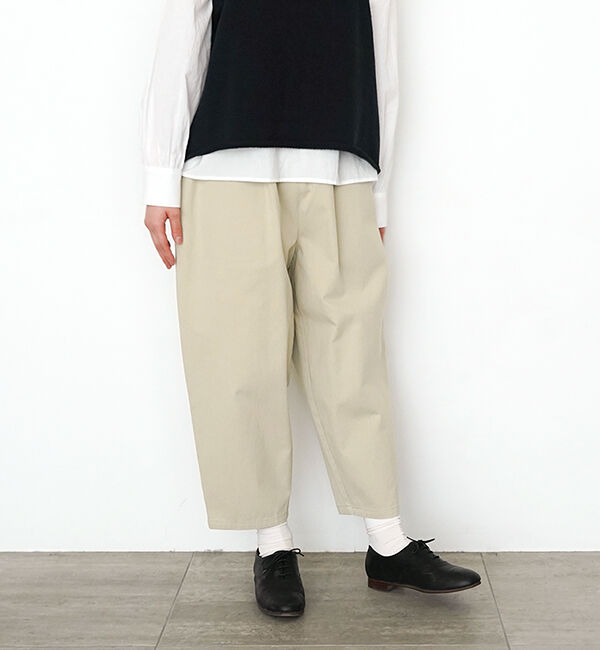 オローネ「バルーンパンツ(通年用)」|その他|ライトベージュ