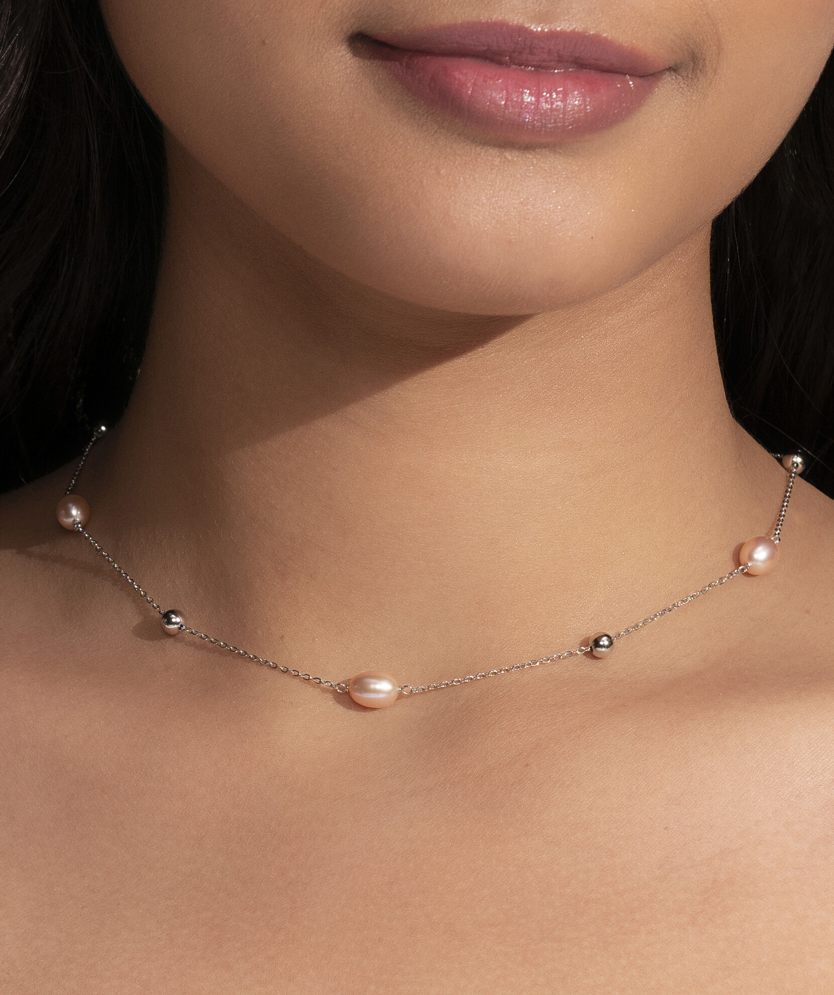 OLIVIA BURTON 「〈OLIVIA BURTON(ｵﾘﾋﾞｱﾊﾞｰﾄﾝ)〉ﾄﾚﾝﾄﾞ ﾊﾞｲｻﾞｼｰ ﾊﾟｰﾙ ﾋﾞｰｽﾞ ｼﾙﾊﾞｰﾈｯｸﾚｽ 」|ネックレス|SILVER