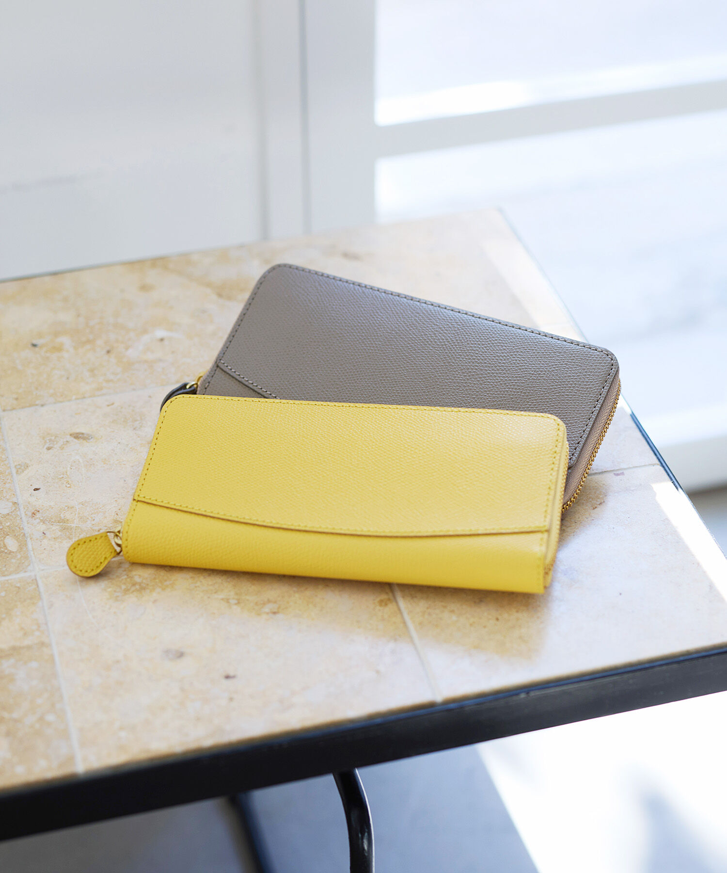 TOPKAPI 「[TOPKAPI]トプカピ 角シボ型押し・ ラウンド 長財布 COLORATO コロラート」|財布|イエロー