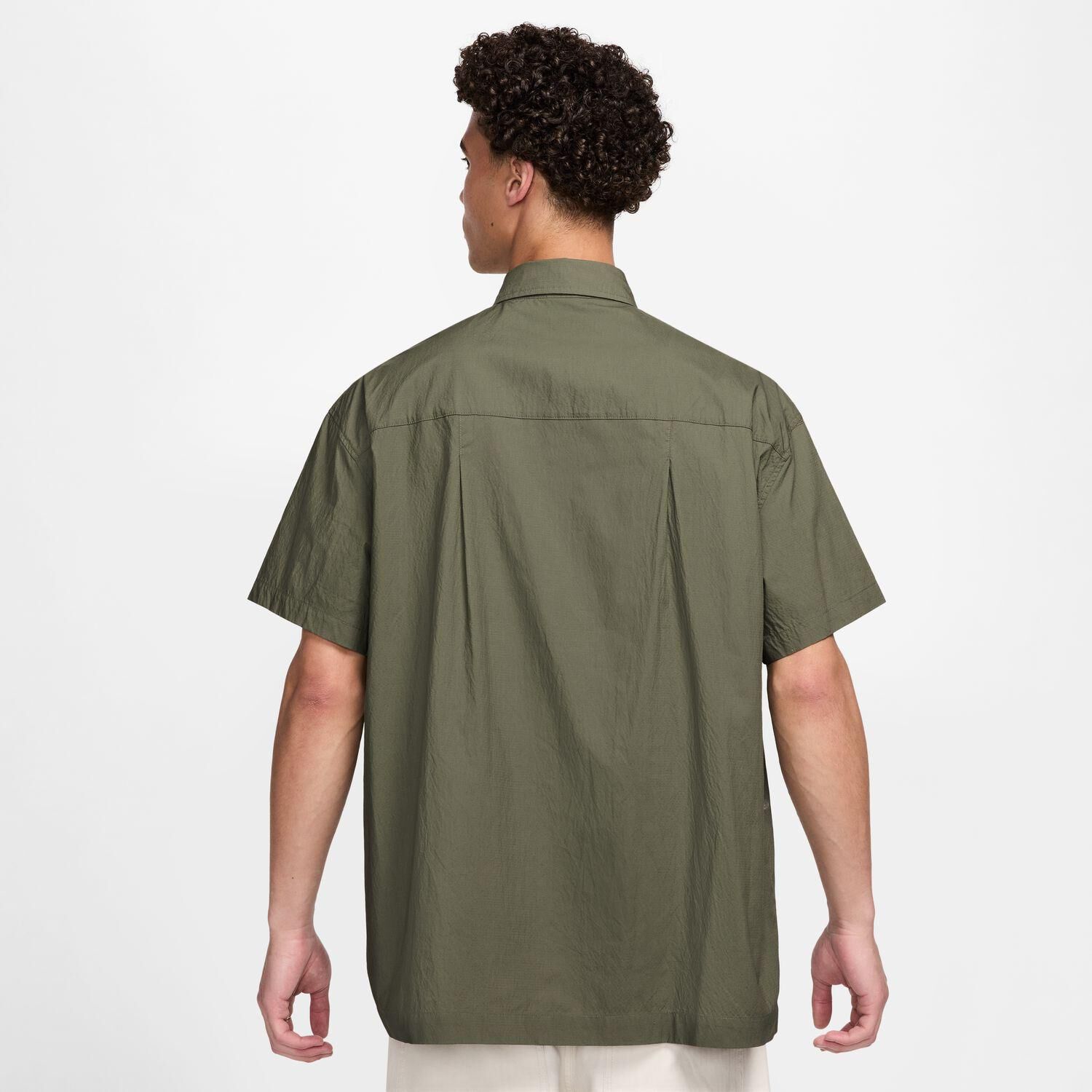 NIKE「【NIKE ｳｪｱ】M CLB SS BTN SHIRT OS」|Tシャツ・カットソー|