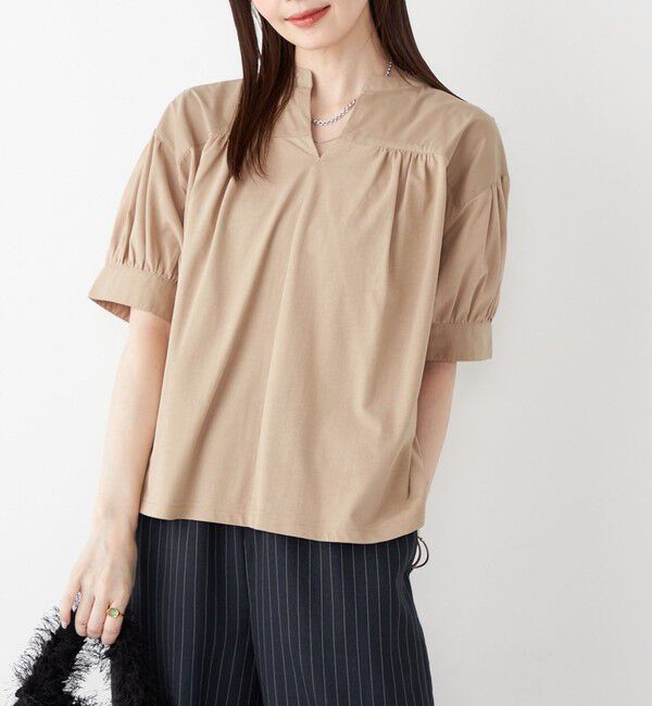 SHIPS Colors 「SHIPS Colors:〈手洗い可能〉ハイツイスト コンビ スキッパー プルオーバー」|Tシャツ・カットソー|ベージュ