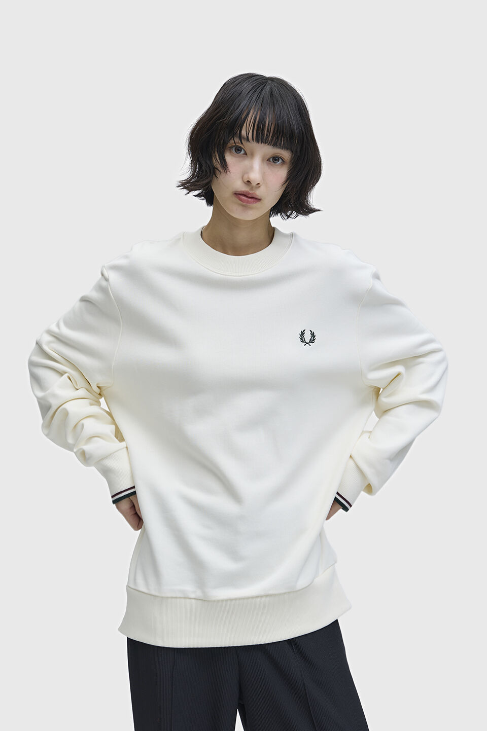 FRED PERRY 「Crew Neck Sweatshirt」|Tシャツ・カットソー|ECRU