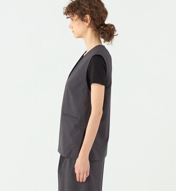 TOMORROWLAND collection「エクストラファインポリエステルトロピカル Vネックトップス」|プルオーバー|