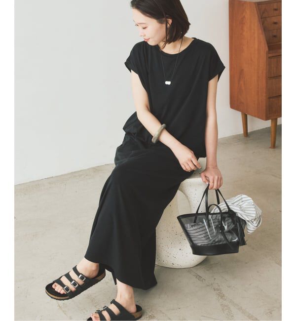 SLOBE IENA「《2枚セット/予約》ニュアンスカットソー&times;ナロースカートセットアップ」|Tシャツ・カットソー|ブラック