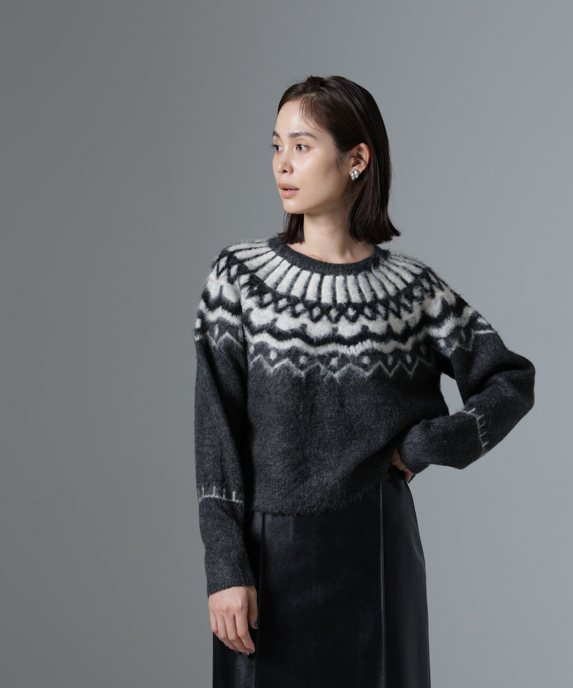 nano･universe「求心柄ニット」|ニット・セーター|チャコール3
