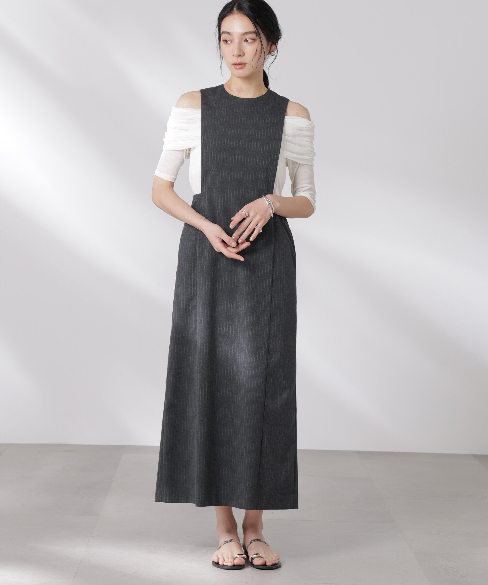 nano･universe「サイドオープンエプロンワンピース」|ワンピース|