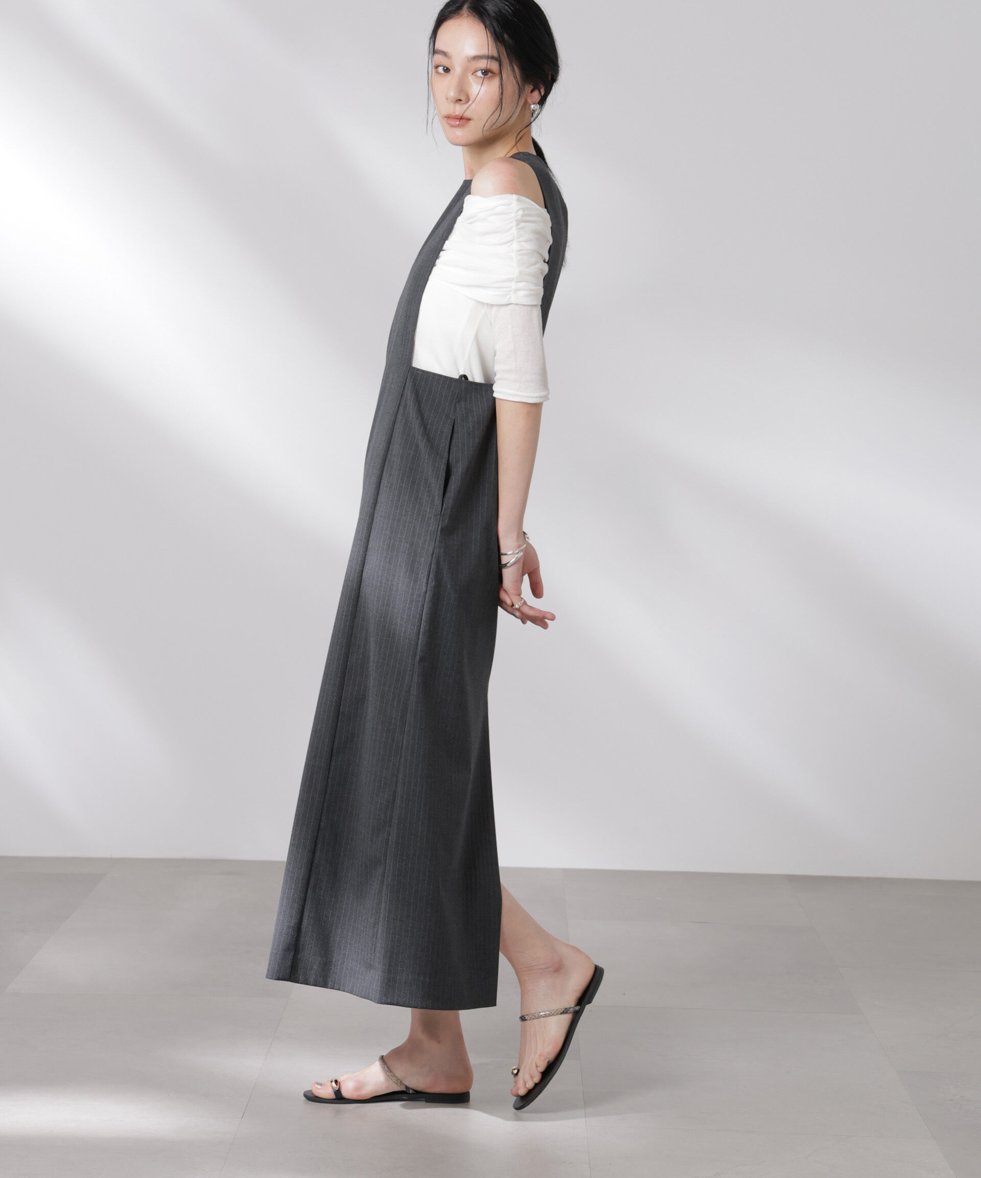 nano･universe「サイドオープンエプロンワンピース」|ワンピース|