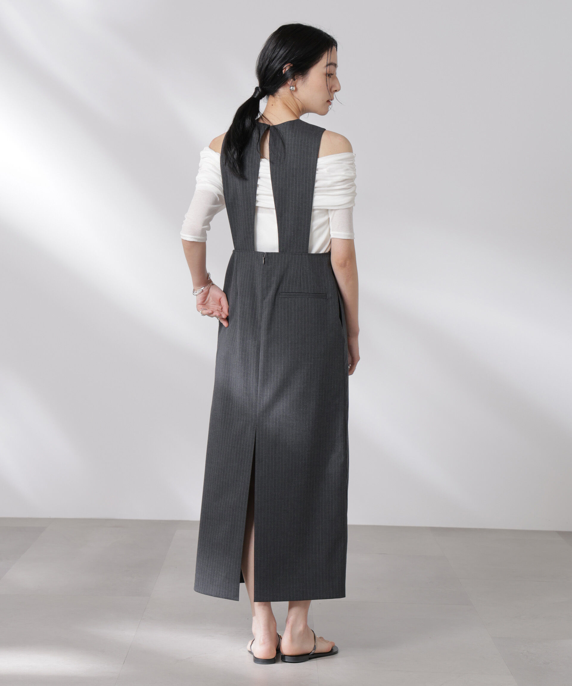 nano･universe「サイドオープンエプロンワンピース」|ワンピース|