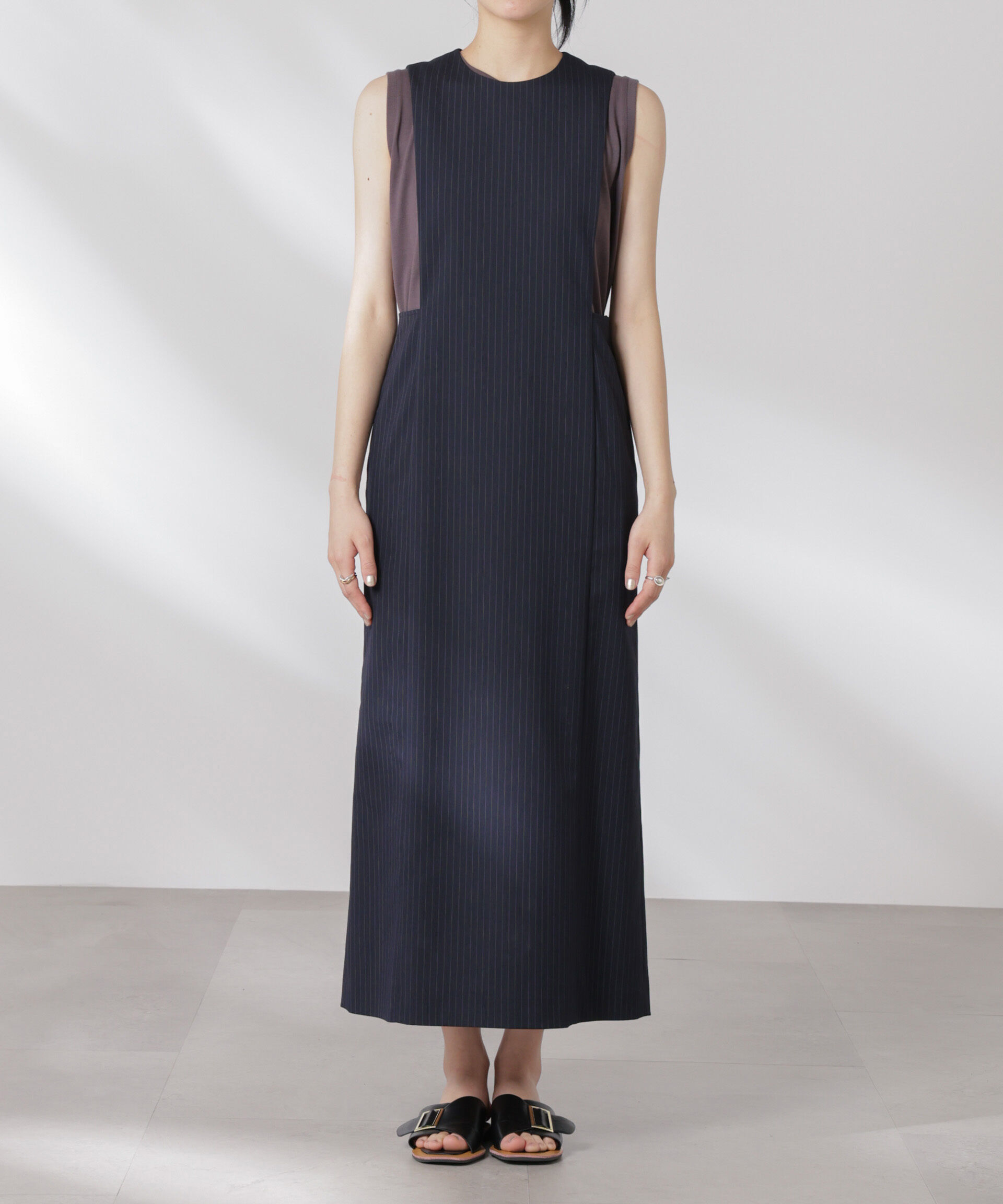 nano･universe「サイドオープンエプロンワンピース」|ワンピース|