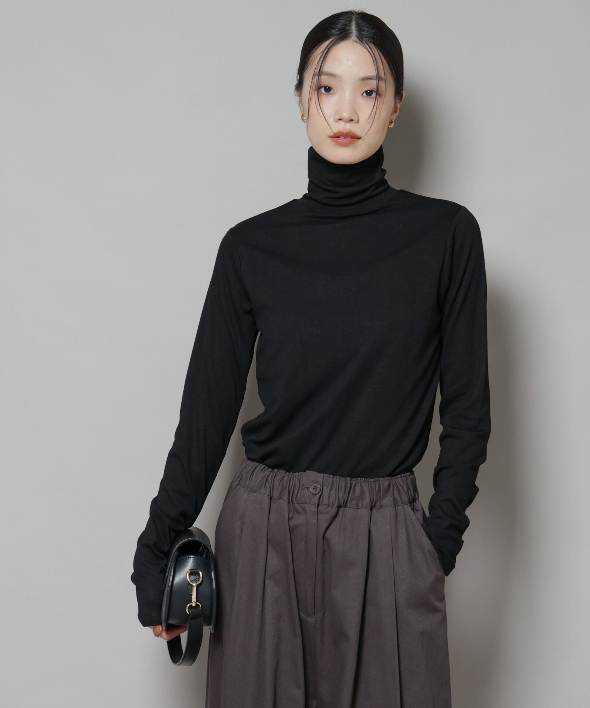 nano･universe「吸湿発熱タートルネックカットトップス」|Tシャツ・カットソー|