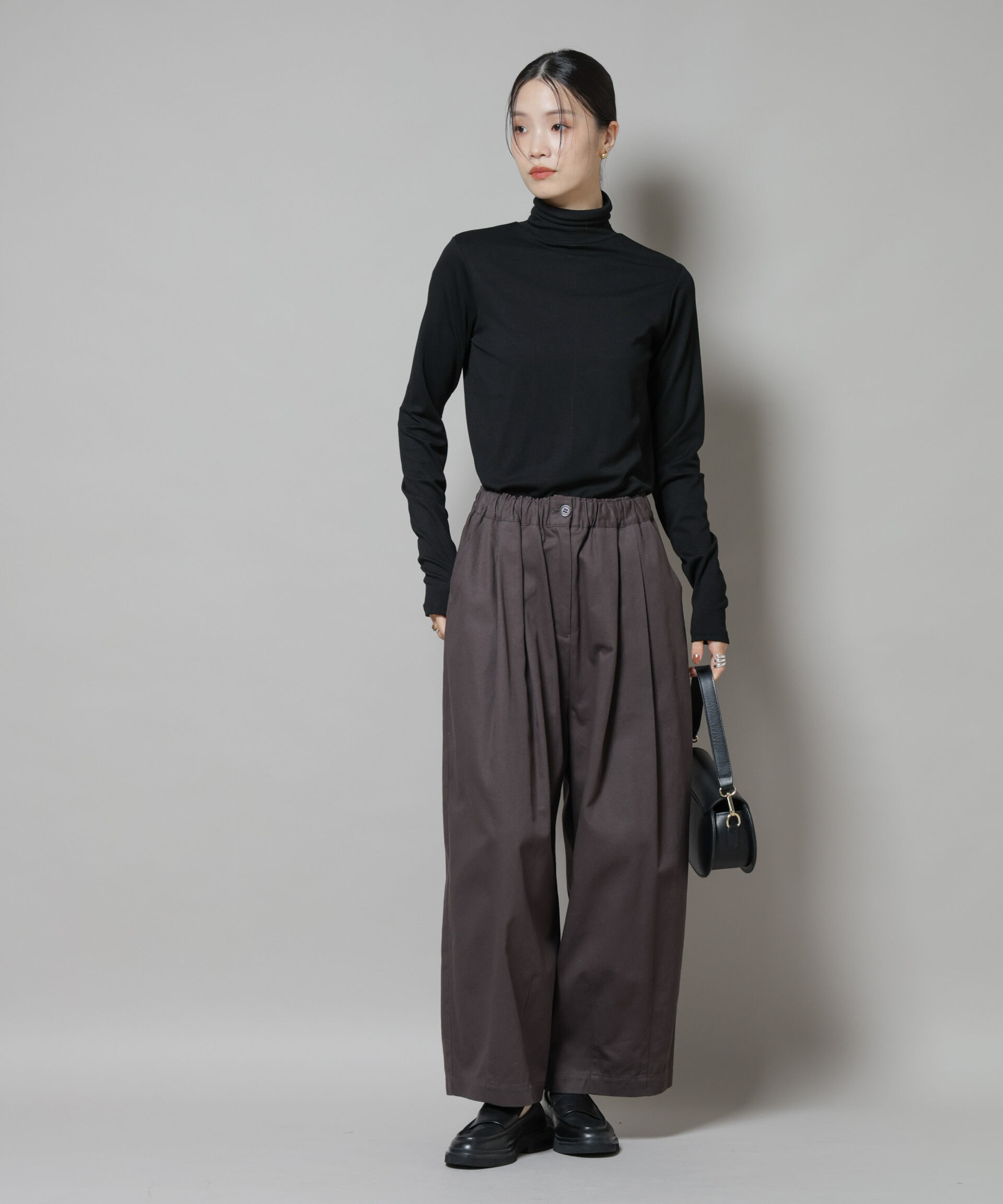 nano･universe「吸湿発熱タートルネックカットトップス」|Tシャツ・カットソー|