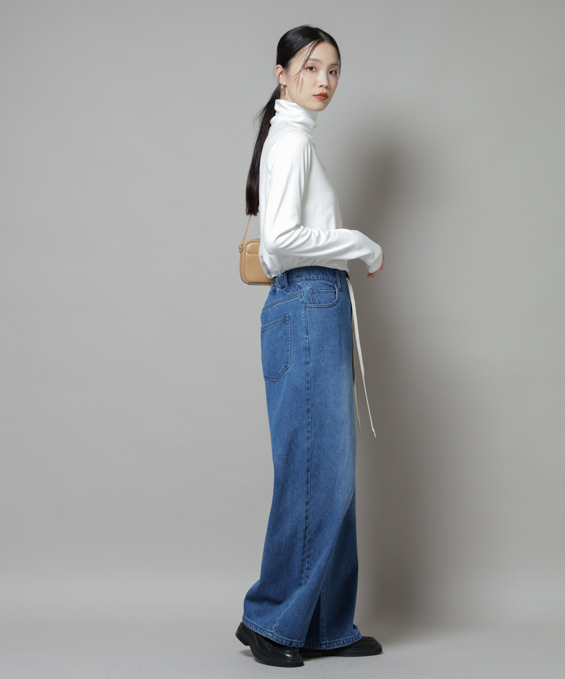 nano･universe「吸湿発熱タートルネックカットトップス」|Tシャツ・カットソー|