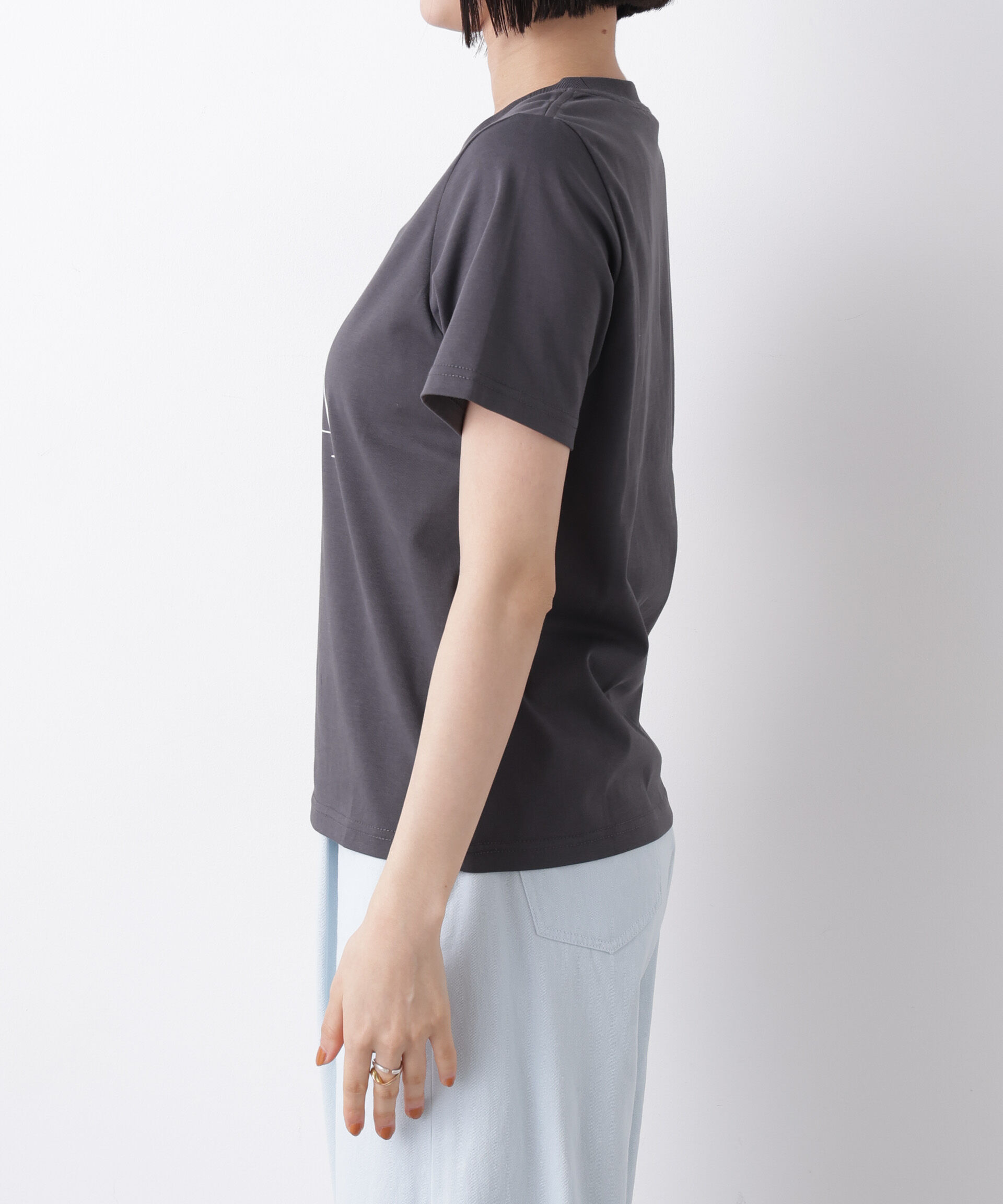 nano･universe「接触冷感&紫外線防止機能 ロゴプリントTシャツ」|Tシャツ・カットソー|