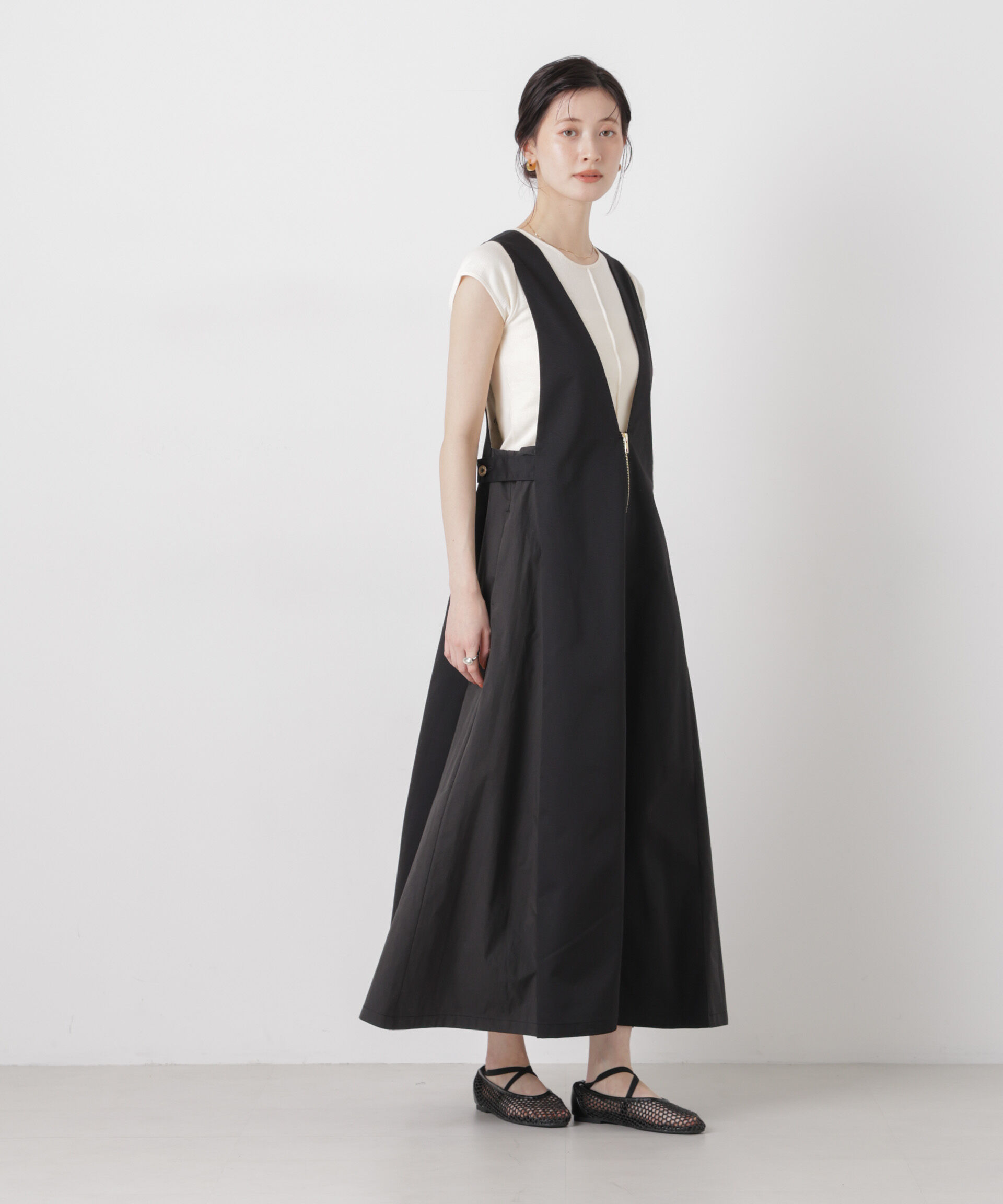nano･universe「UNIVERSAL OVERALL/TWILL JUMPER SKIRT」|ワンピース|