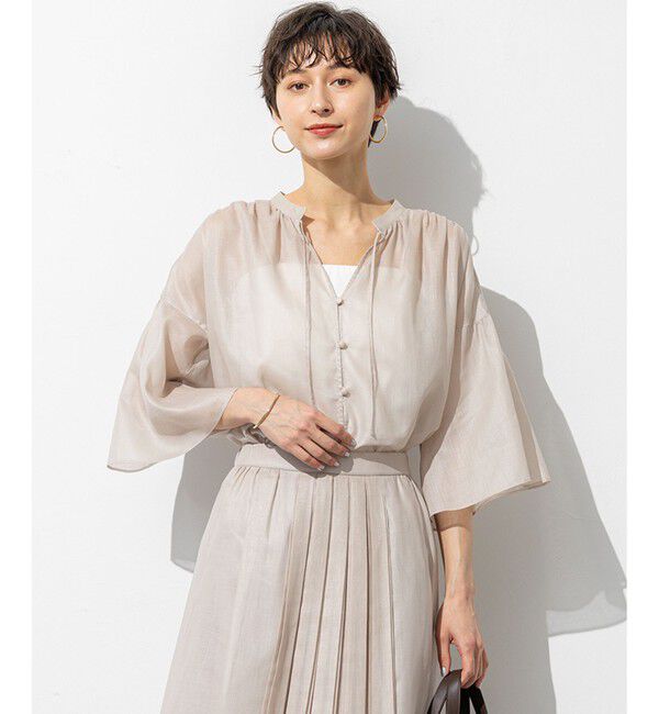 23区「【洗える】ソフトシアーフィルム ギャザー ブラウス」|シャツ・ブラウス|ベージュ系