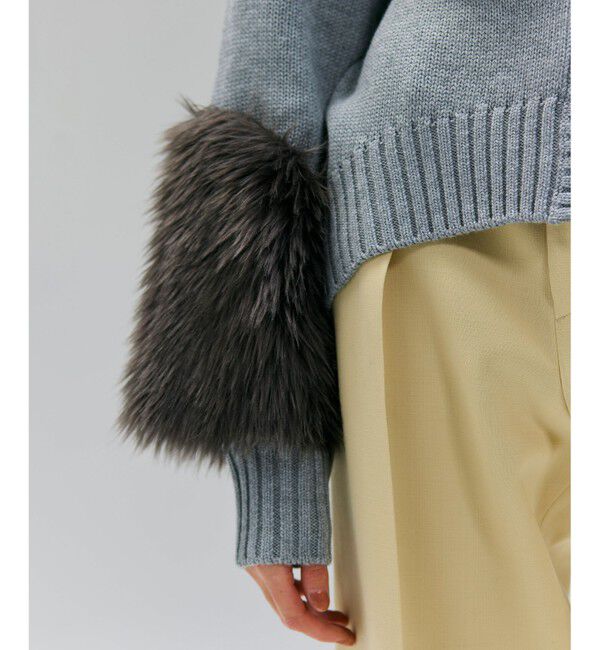 BEIGE,「【洗える】CHESTER / フェイクファーVネックカーディガン」|ニット・セーター|