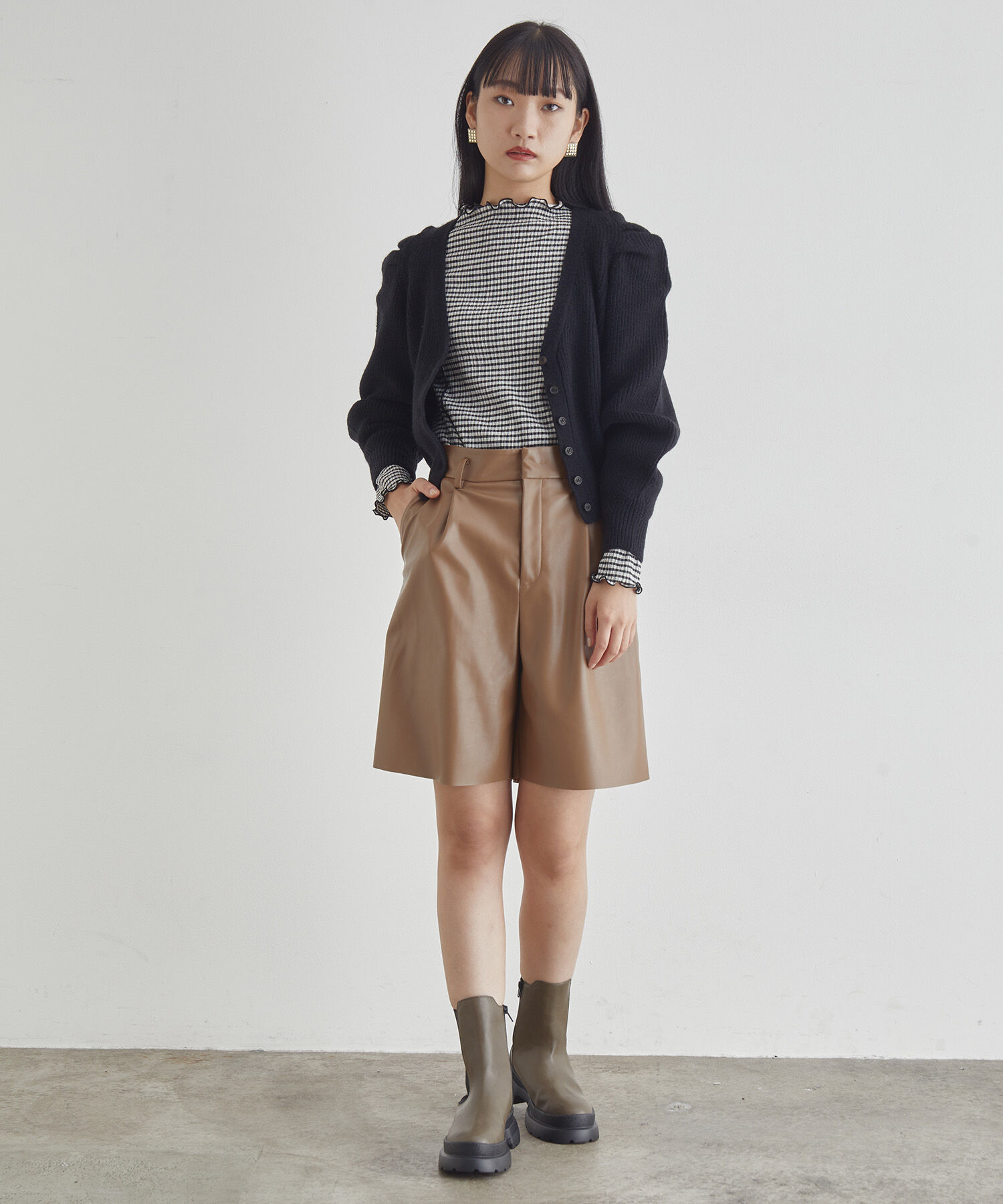 VIS「パワショルボリュームスリーブ片畦Vネックカーディガン」|カーディガン|