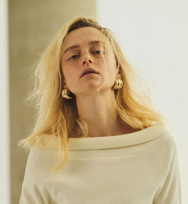 Rouge vif「【LILI CLASPE/リリクラスプ】ELSA SHIELD EARRINGS」|ピアス|