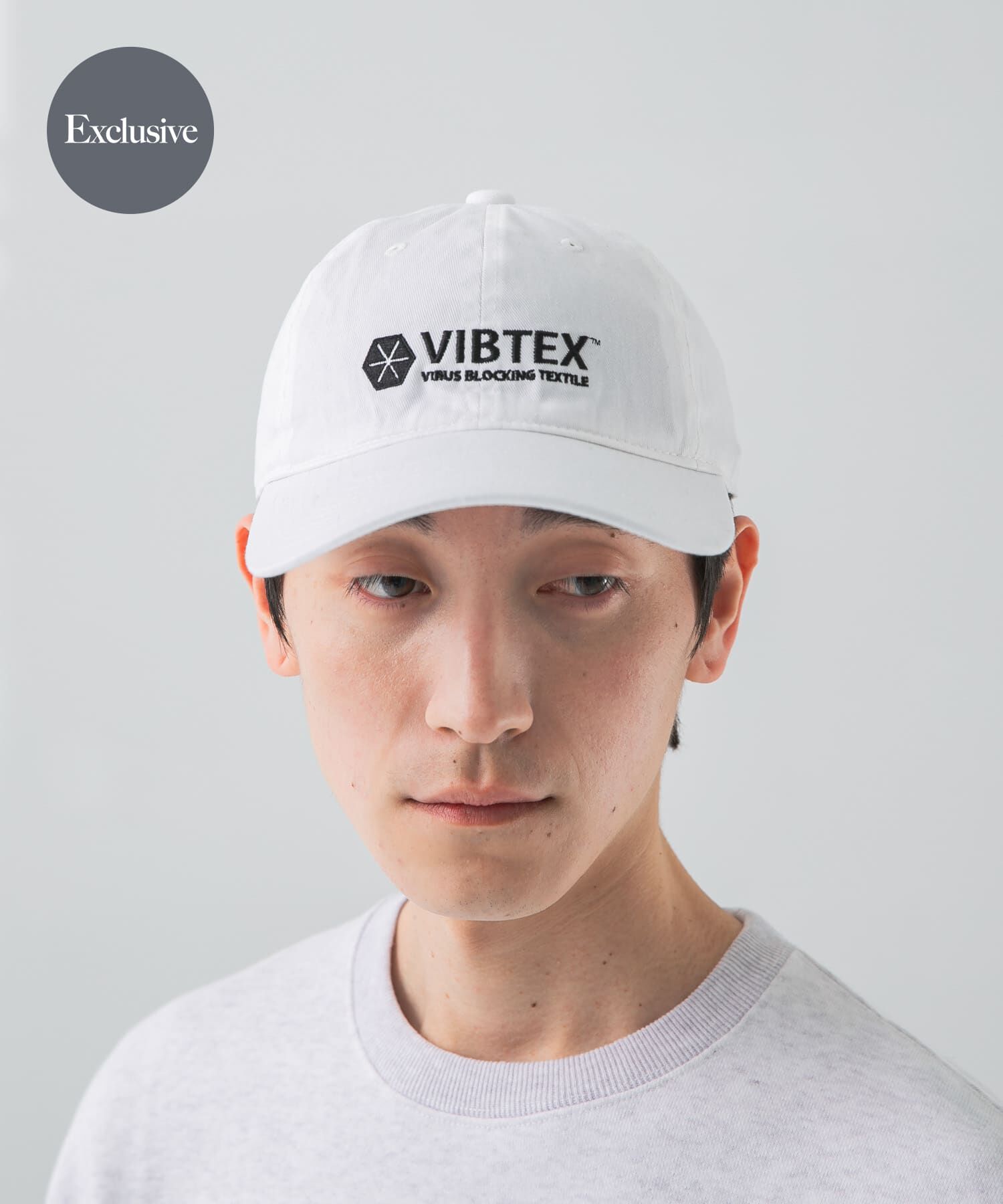 URBAN RESEARCH「『別注』VIBTEX&times;URBAN RESEARCH　TWILL CAP」|キャップ・キャスケット|ホワイト