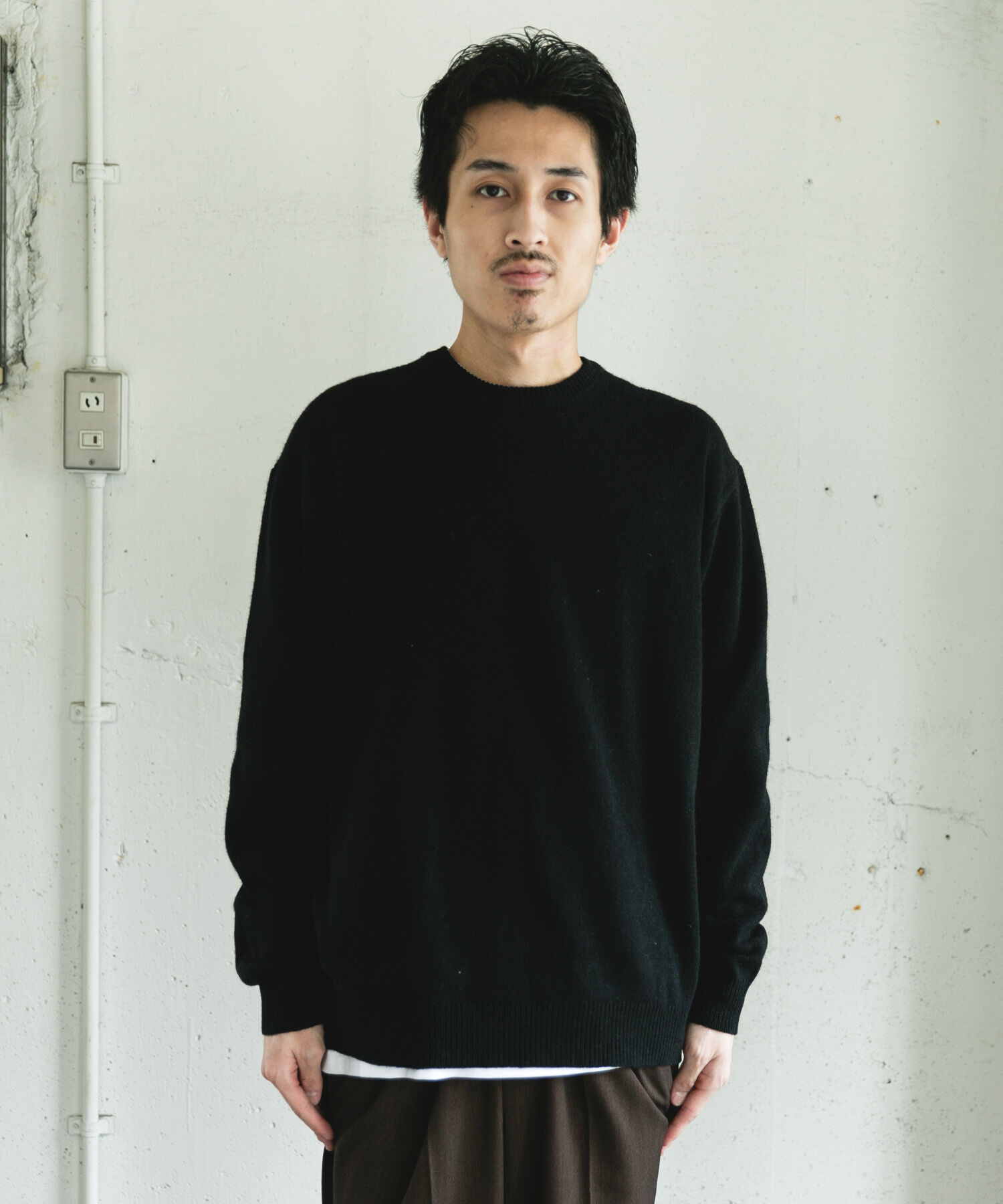 URBAN RESEARCH DOORS「ハミルトンウールクルーネックニット」|ニット・セーター|