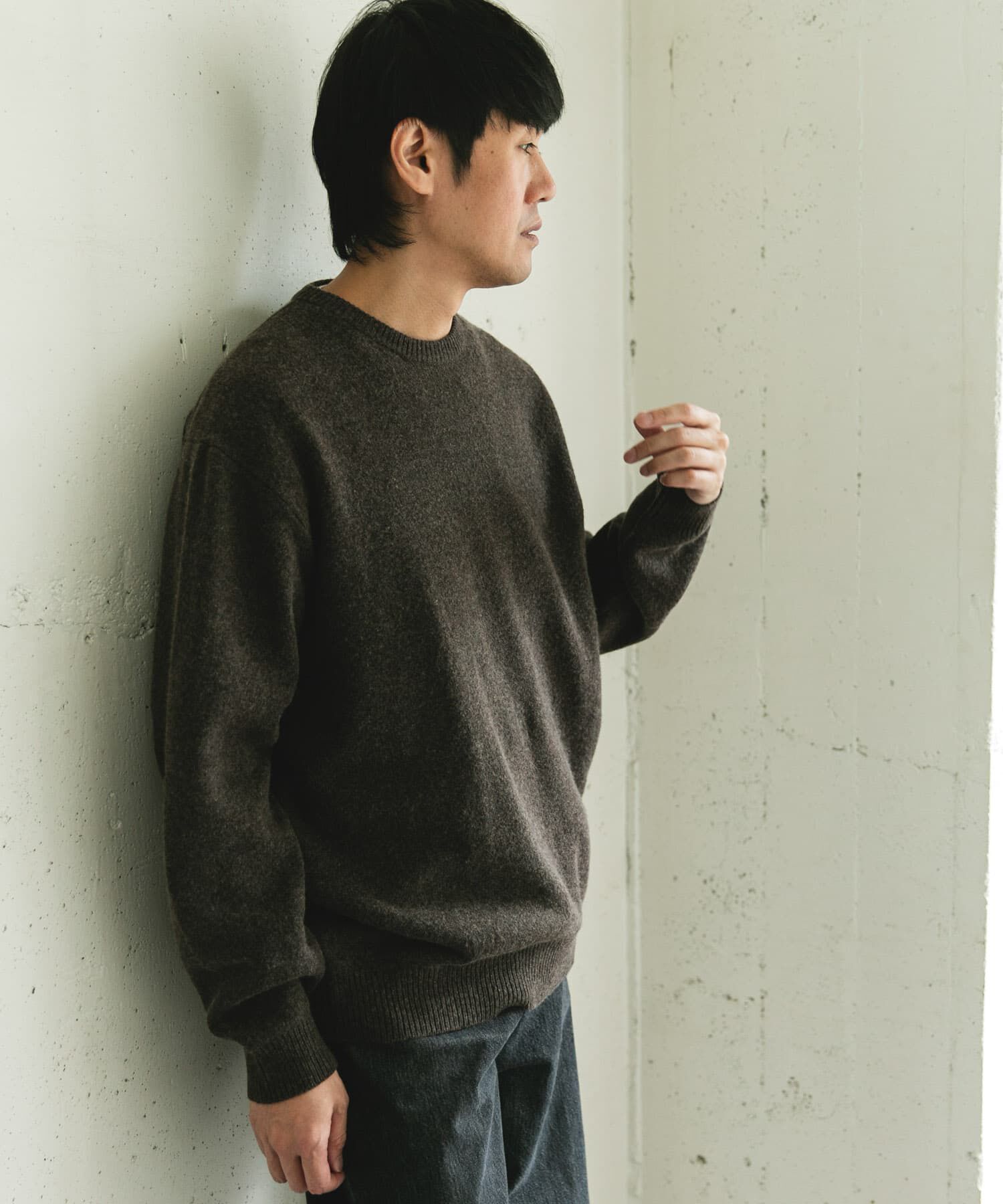 URBAN RESEARCH DOORS「ハミルトンウールクルーネックニット」|ニット・セーター|