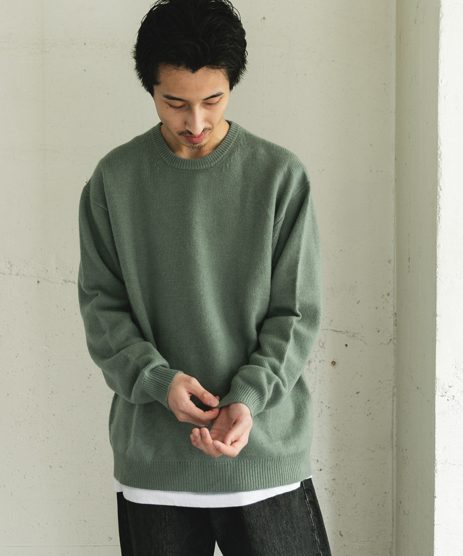 URBAN RESEARCH DOORS「ハミルトンウールクルーネックニット」|ニット・セーター|