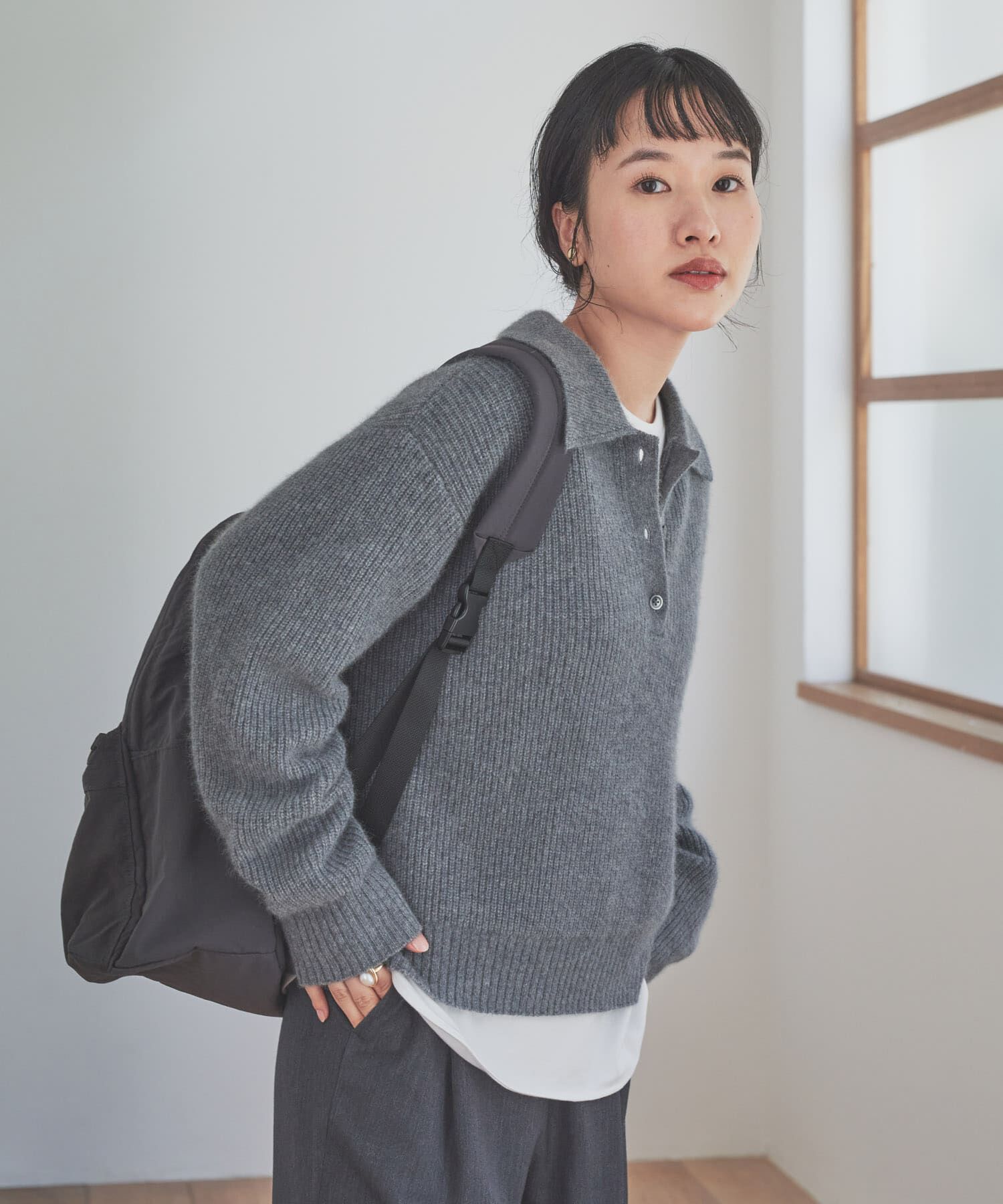 URBAN RESEARCH DOORS「FOX混衿付き畦ニット」|ニット・セーター|グレー