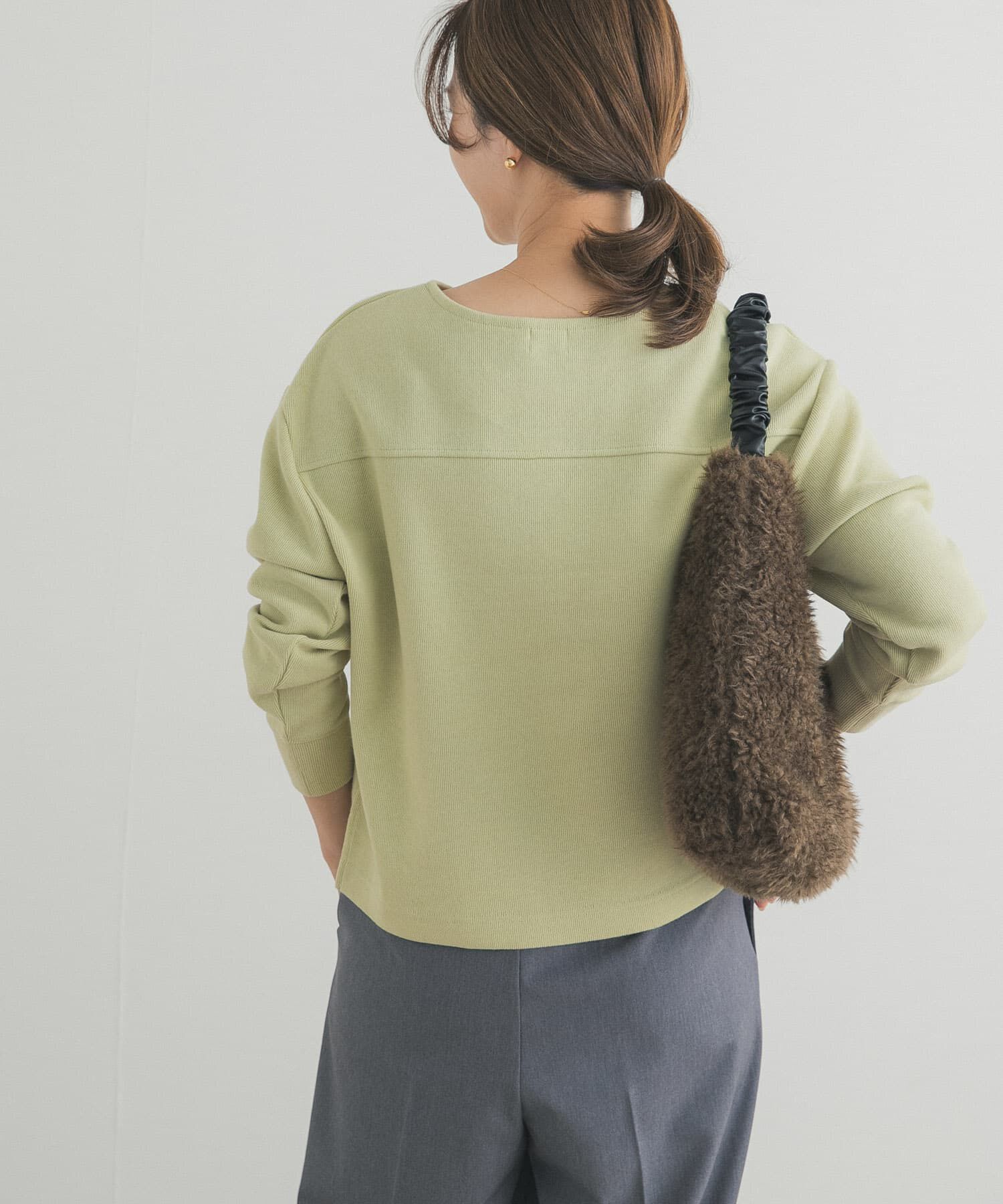 URBAN RESEARCH DOORS「『UR TECH』ボートネックプルオーバー」|Tシャツ・カットソー|