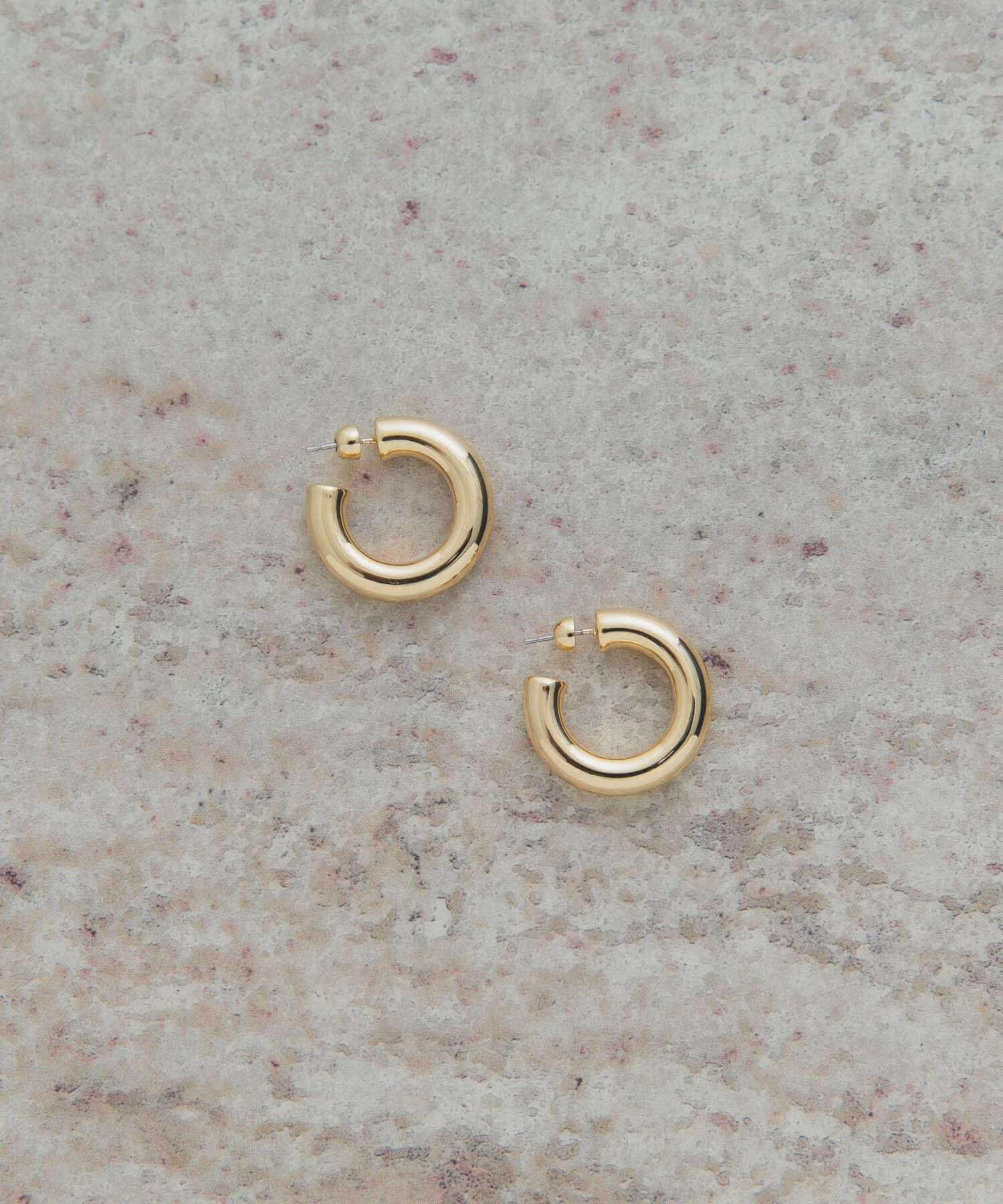 URBAN RESEARCH DOORS「PILGRIM　LARGEHOOP」|ピアス|ゴールド