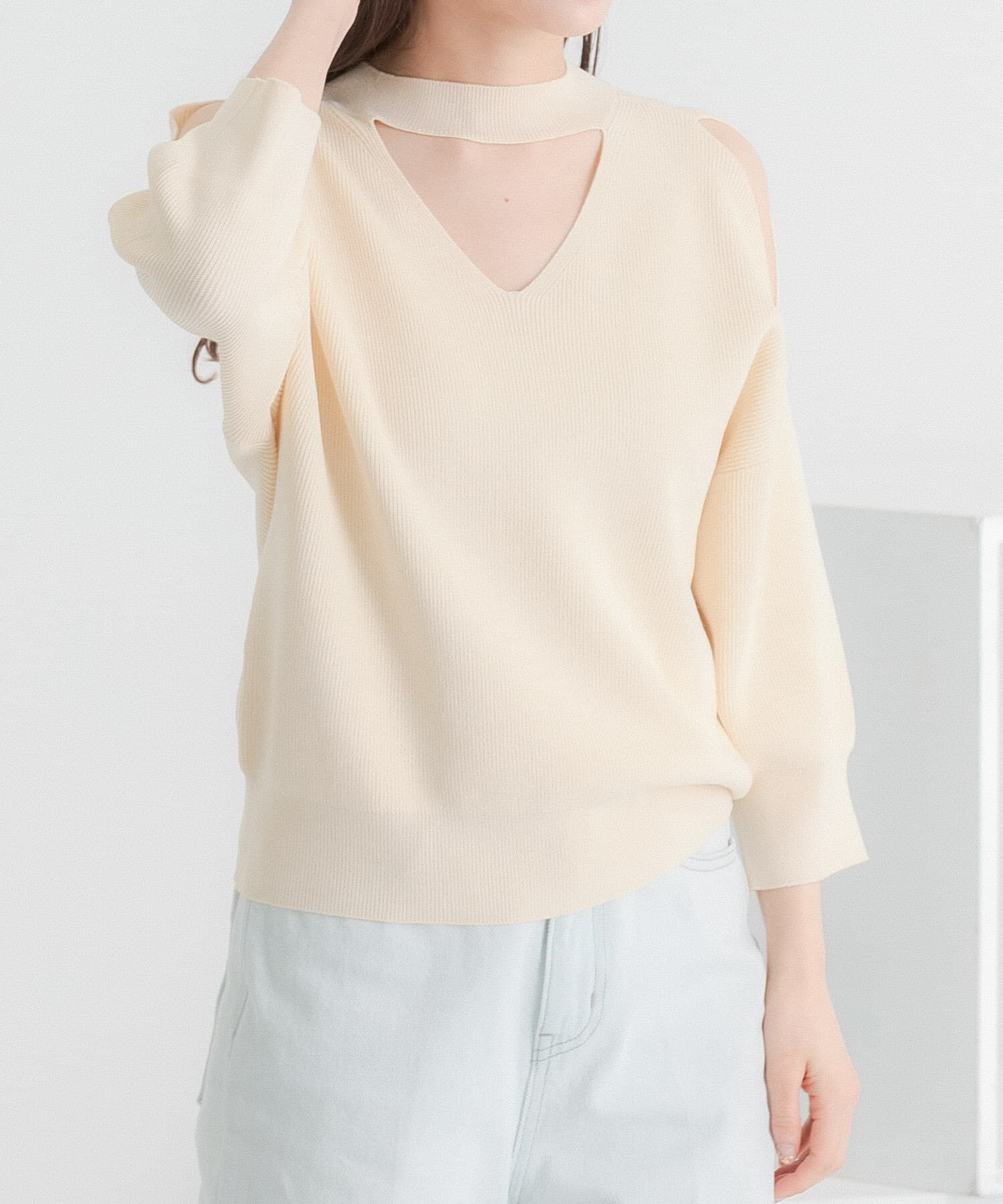 SENSE OF PLACE by URBAN RESEARCH「カットアウトハイネックセーター(5分袖)」|ニット・セーター|アイボリー