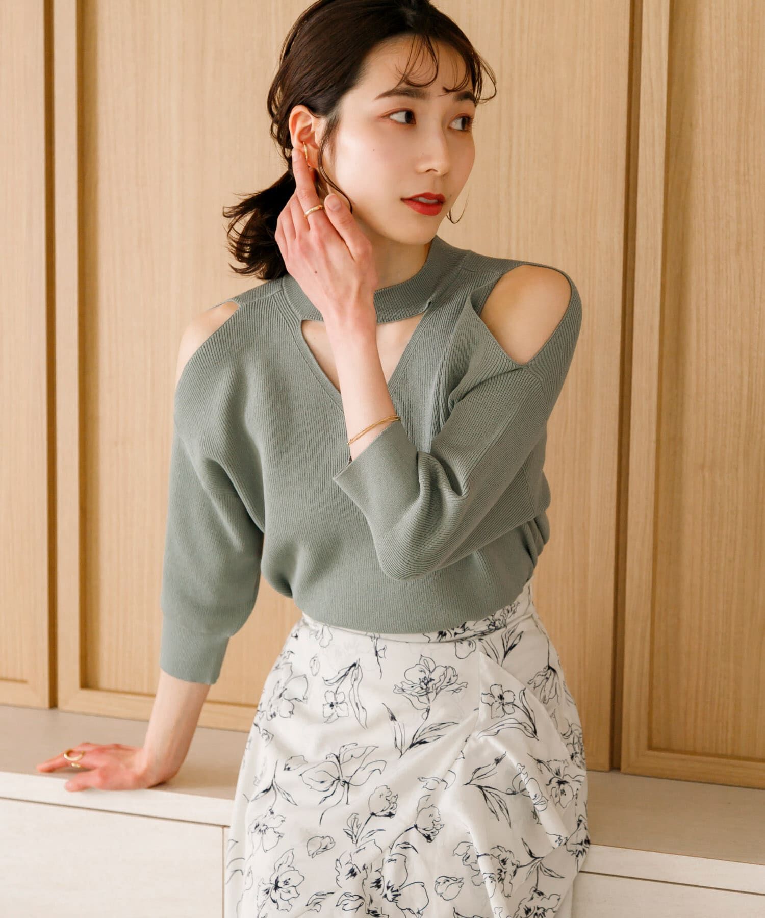 SENSE OF PLACE by URBAN RESEARCH「カットアウトハイネックセーター(5分袖)」|ニット・セーター|