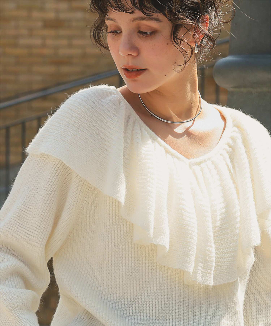 titivate「ウールブレンドギャザーフリル襟ニットトップス」|ニット・セーター|