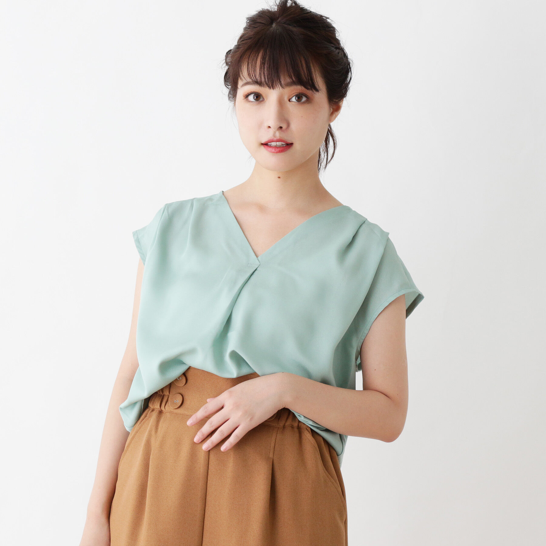 grove「異素材切り替えVネックプルオーバー」|Tシャツ・カットソー|ｶｰｷ&ｸﾞﾘｰﾝ系(020)