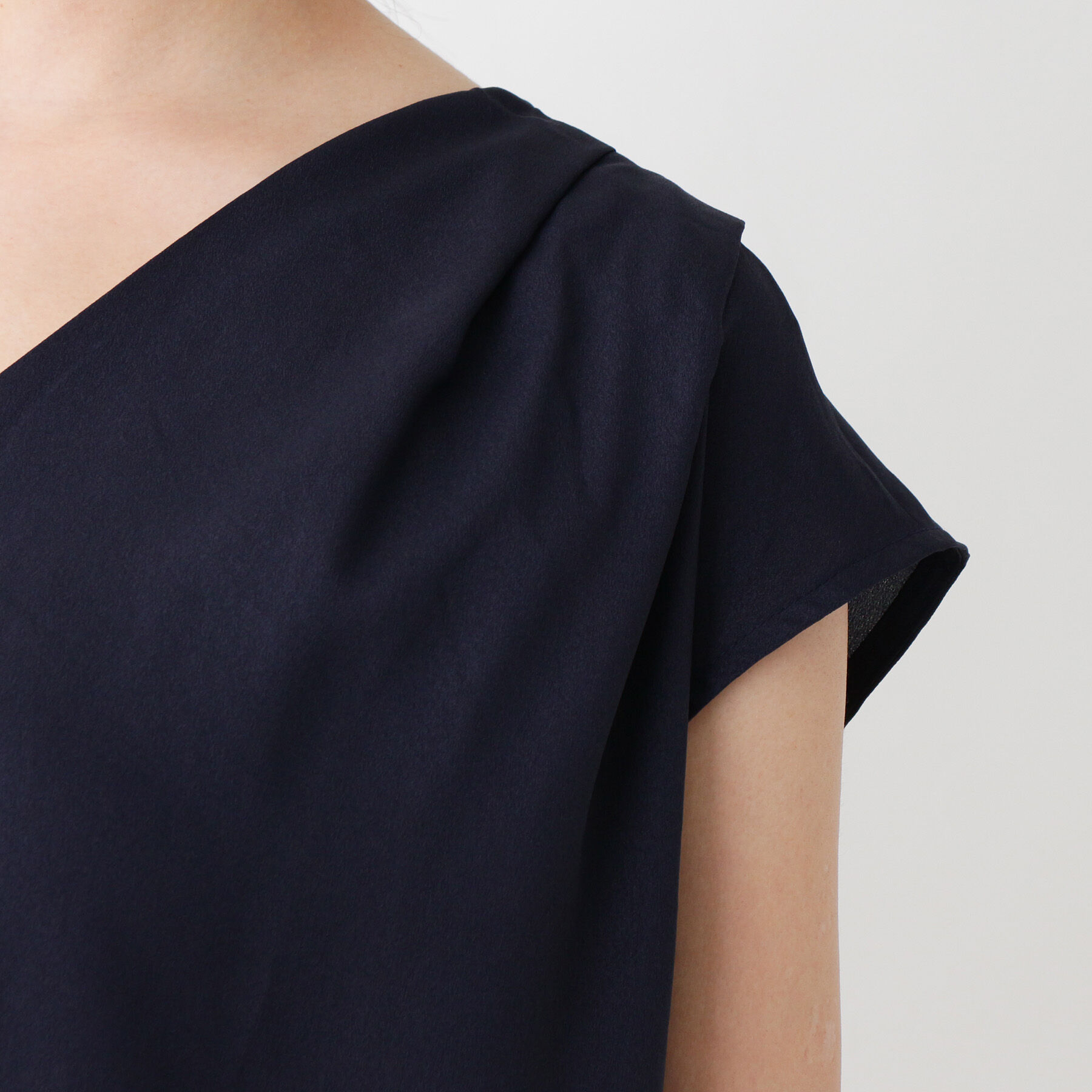 grove「異素材切り替えVネックプルオーバー」|Tシャツ・カットソー|