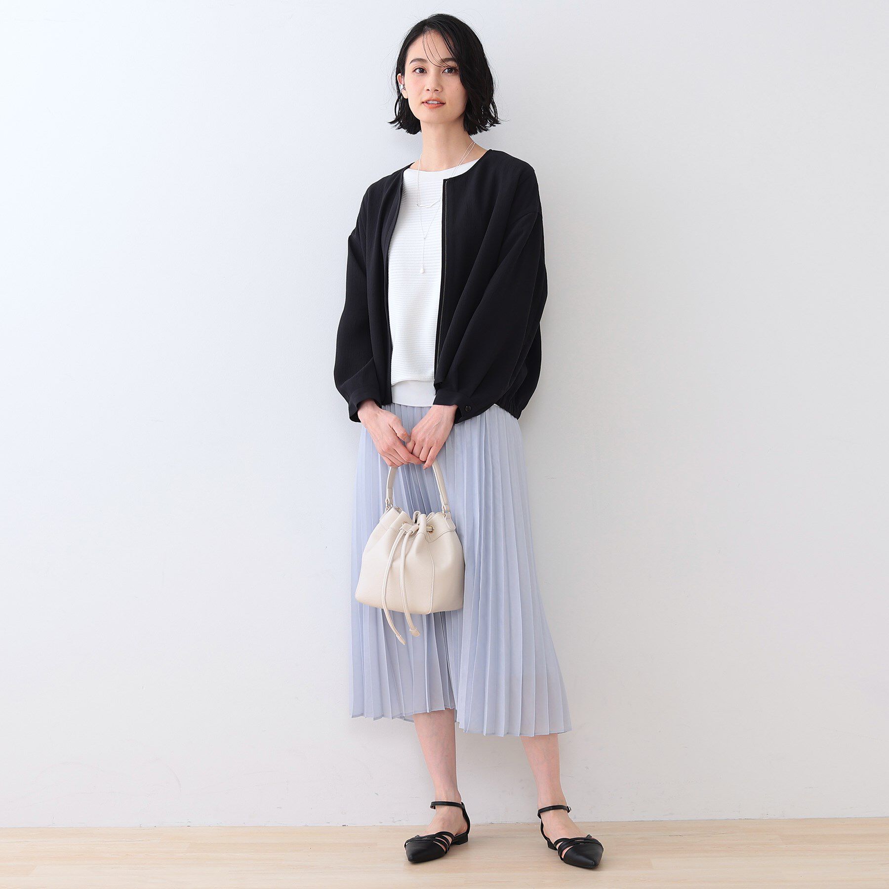 INDIVI「【洗える】凹凸素材シンプルブルゾン」|ブルゾン・スタジャン|