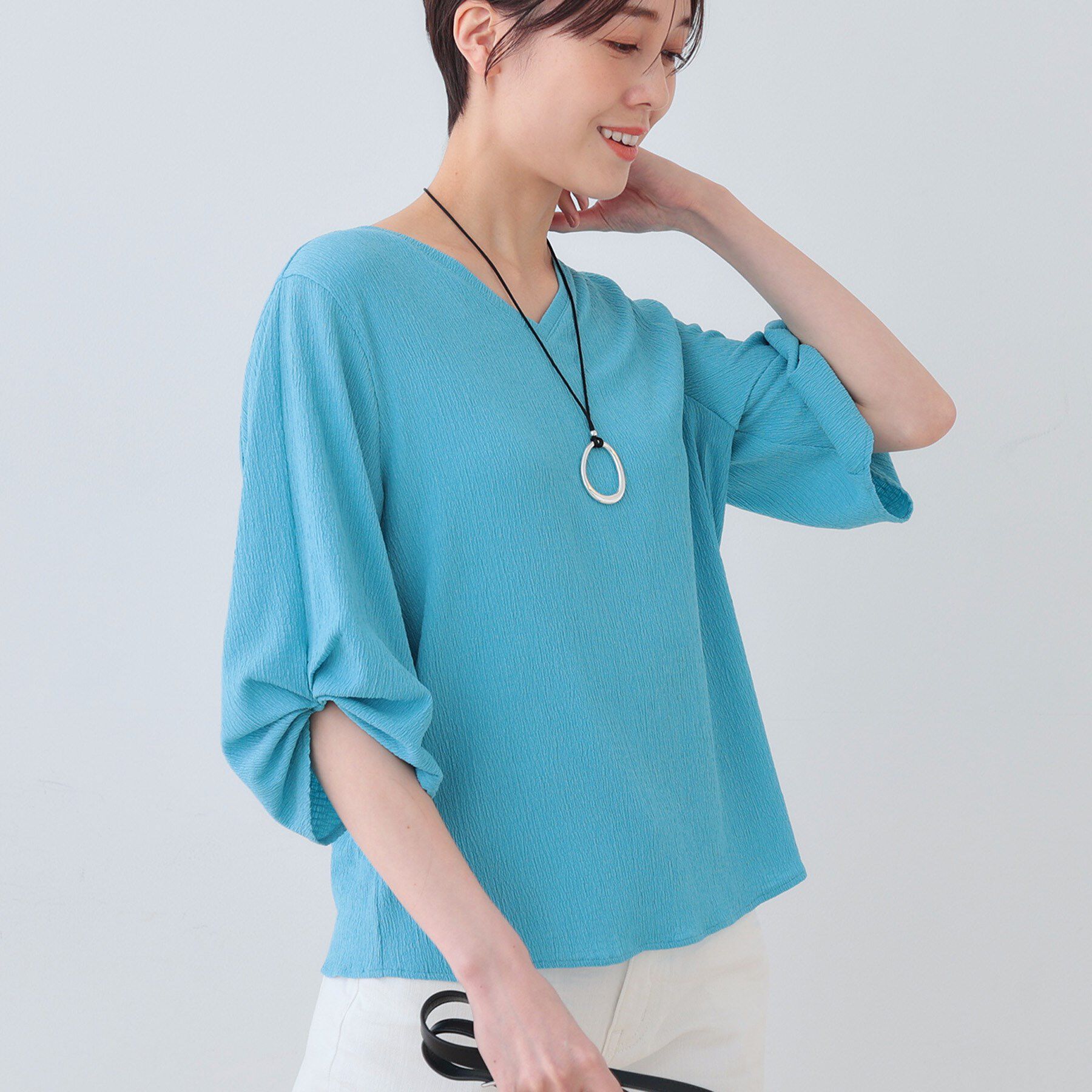 INDIVI「【洗える】タックデザインスリーブ ジャージトップス」|Tシャツ・カットソー|ブルーグリーン(09