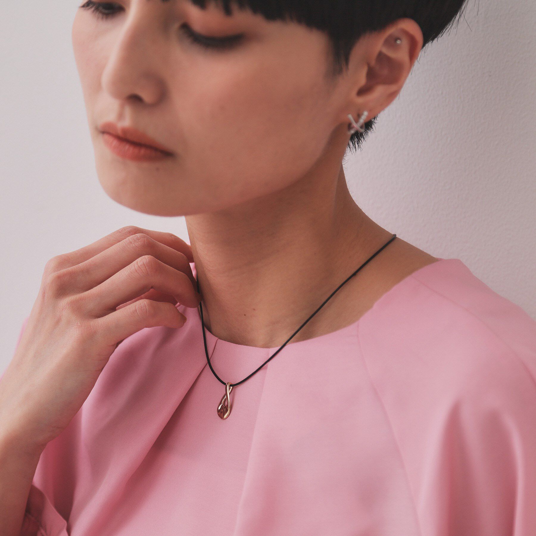 OPAQUE.CLIP「コード&times;メタルネックレスワントップ」|ネックレス|