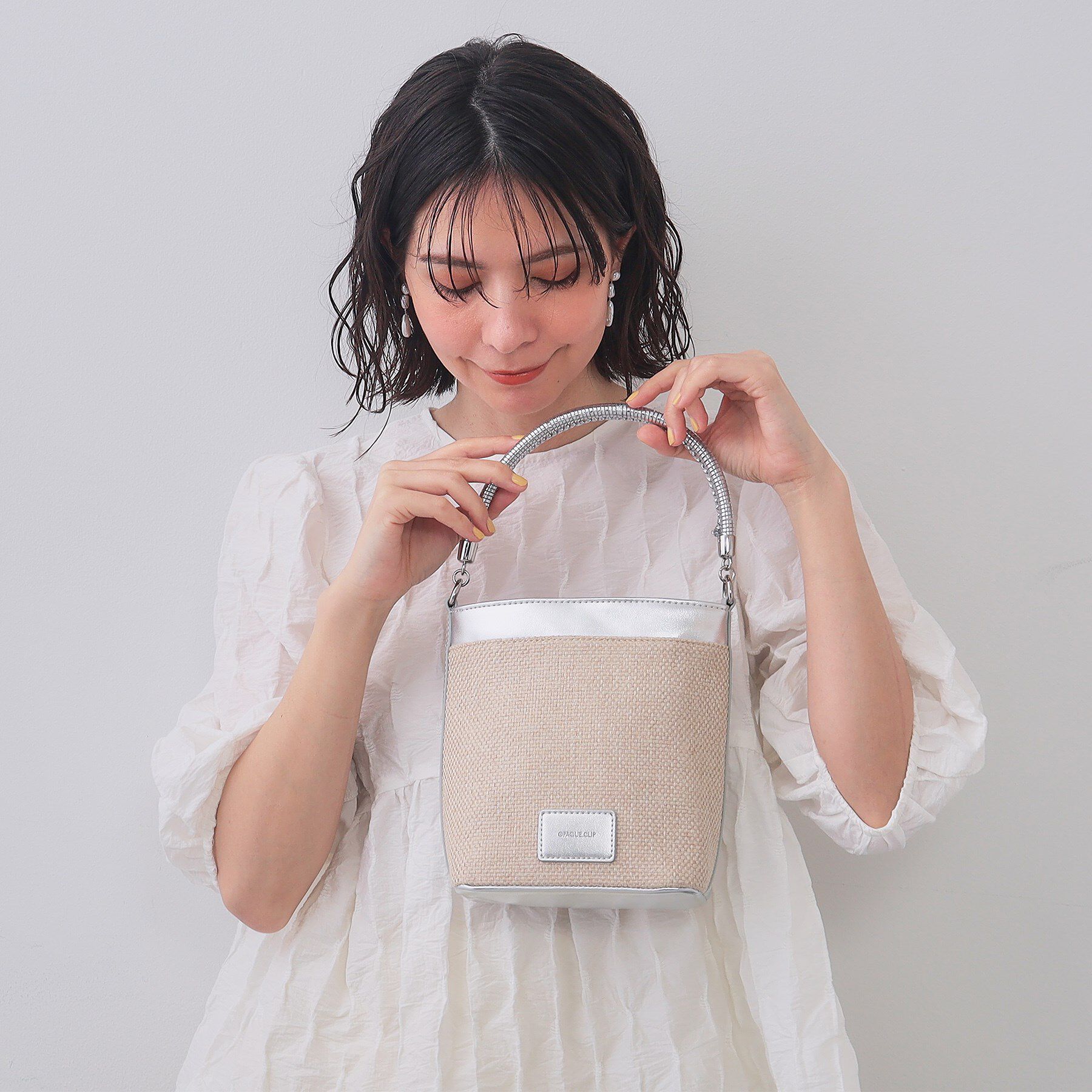 OPAQUE.CLIP「【2WAY】デザインハンドルミニショルダーバッグ」|ショルダー・メッセンジャー|シルバー(006)