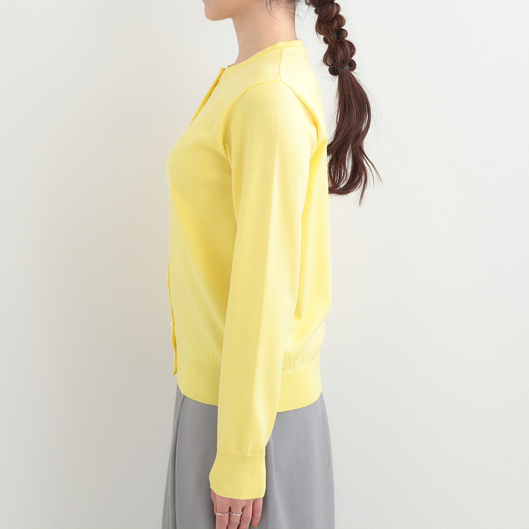 SHOO･LA･RUE「【洗濯機可/S-LL/アンサンブル可】シンプルきれい見え クルーネックカーディガン」|カーディガン|