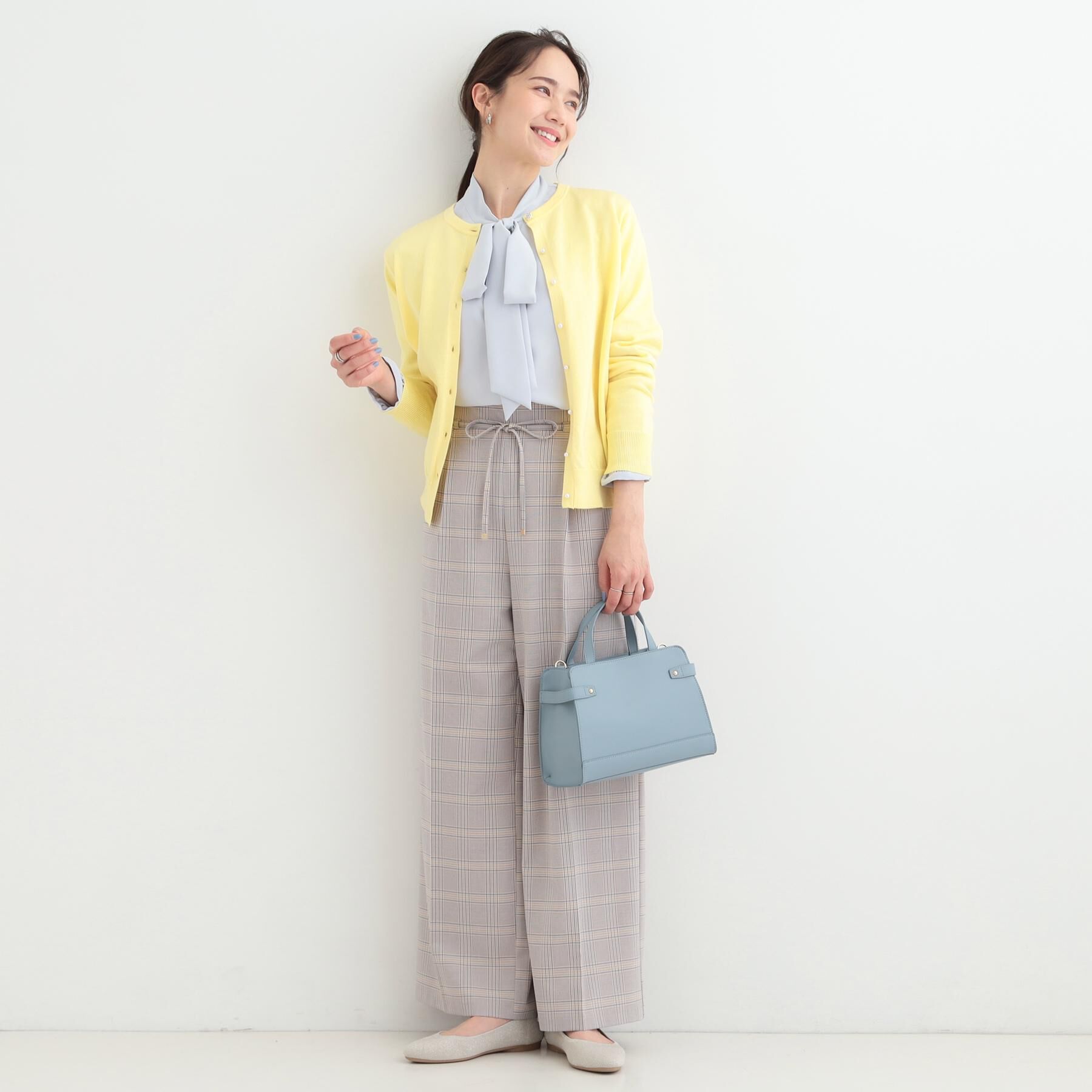 SHOO･LA･RUE「【洗濯機可/S-LL/アンサンブル可】シンプルきれい見え クルーネックカーディガン」|カーディガン|