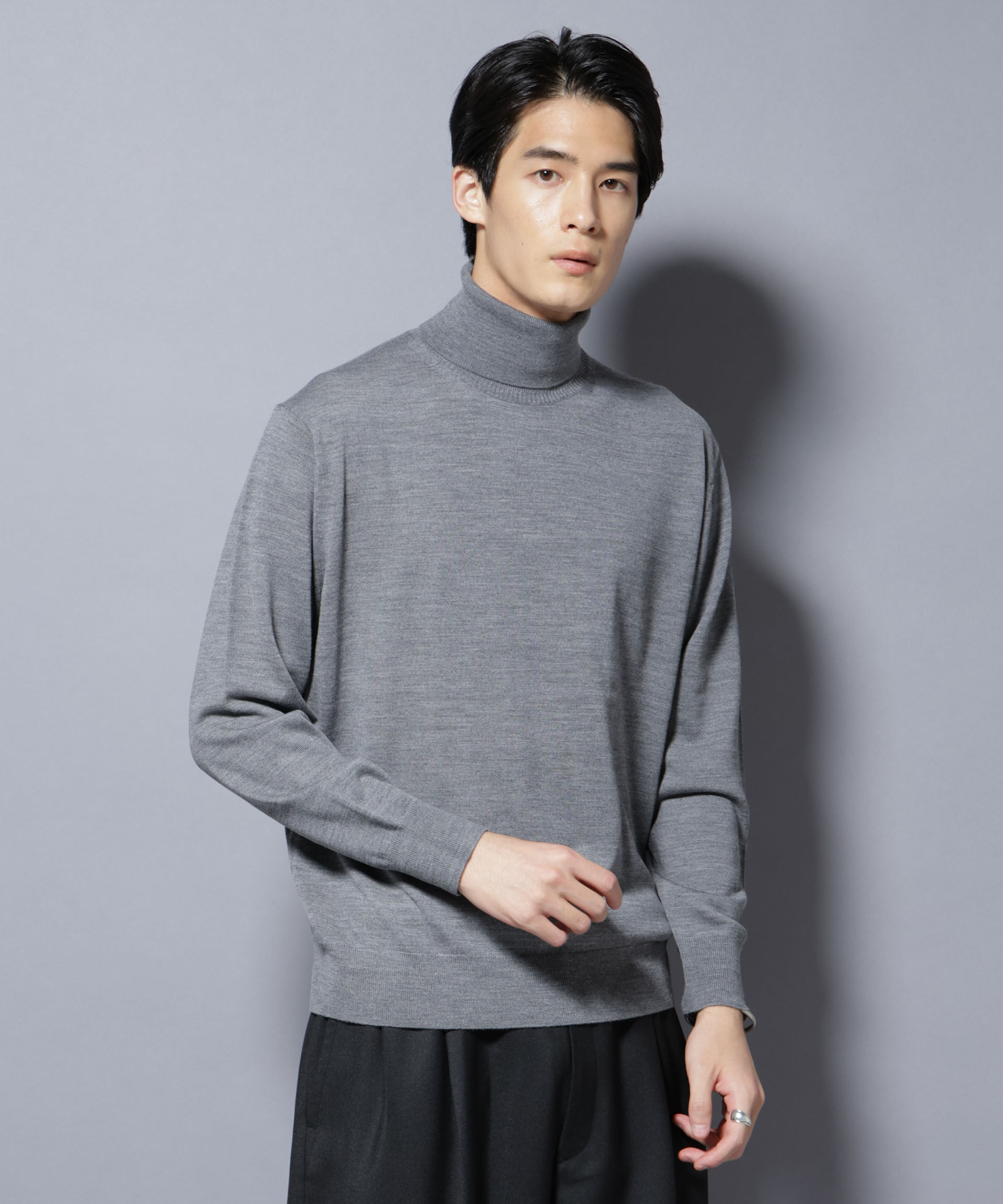 nano･universe「「毛玉レスニット」ファインゲージタートルネック」|ニット・セーター|